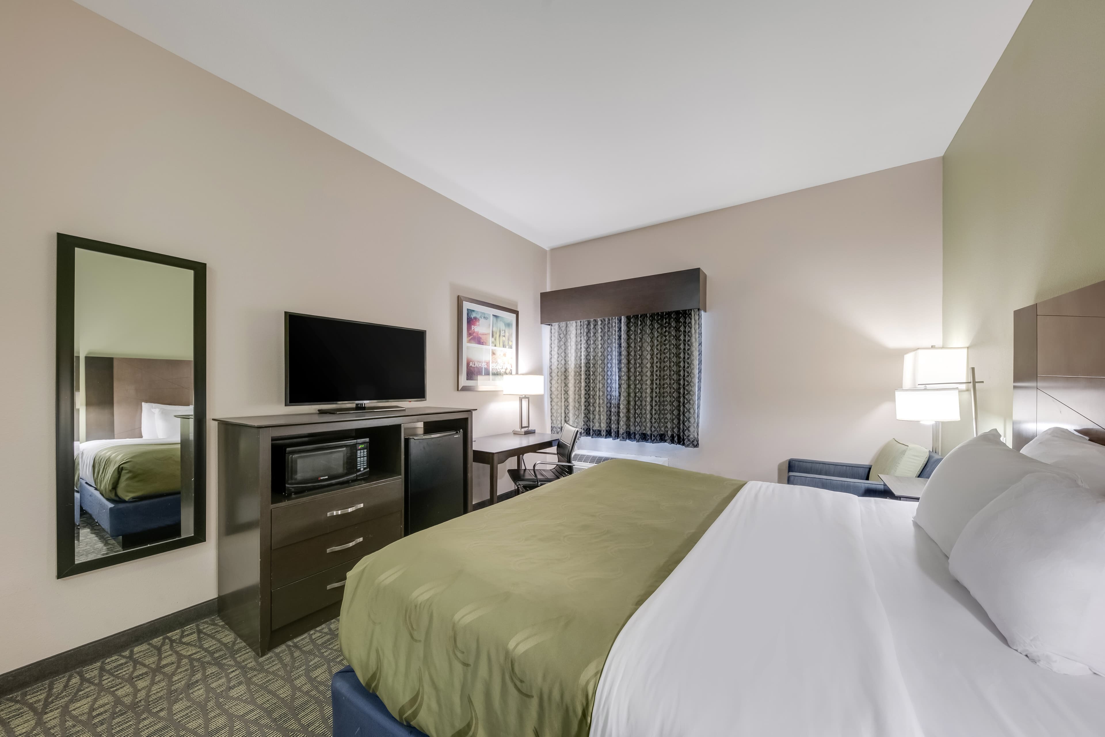 Quality Inn & Suites Ardmore — 4