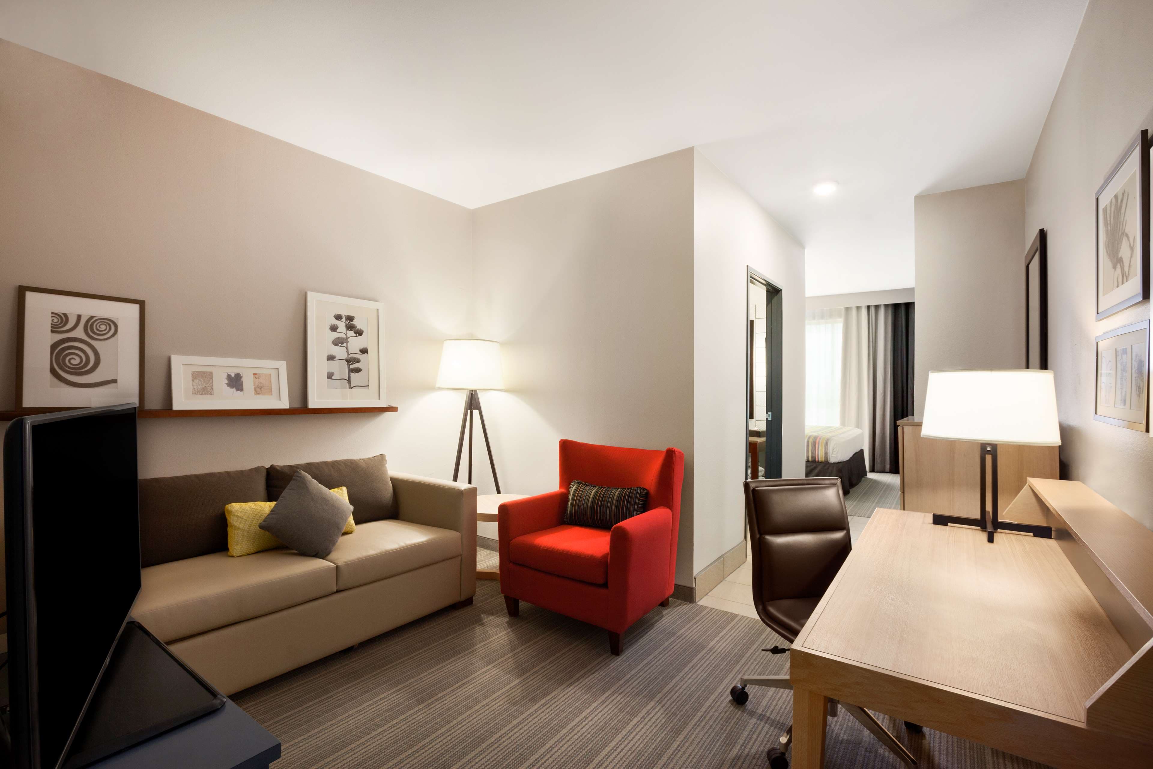 Country Inn & Suites by Radisson, Enid, OK - Image 5
