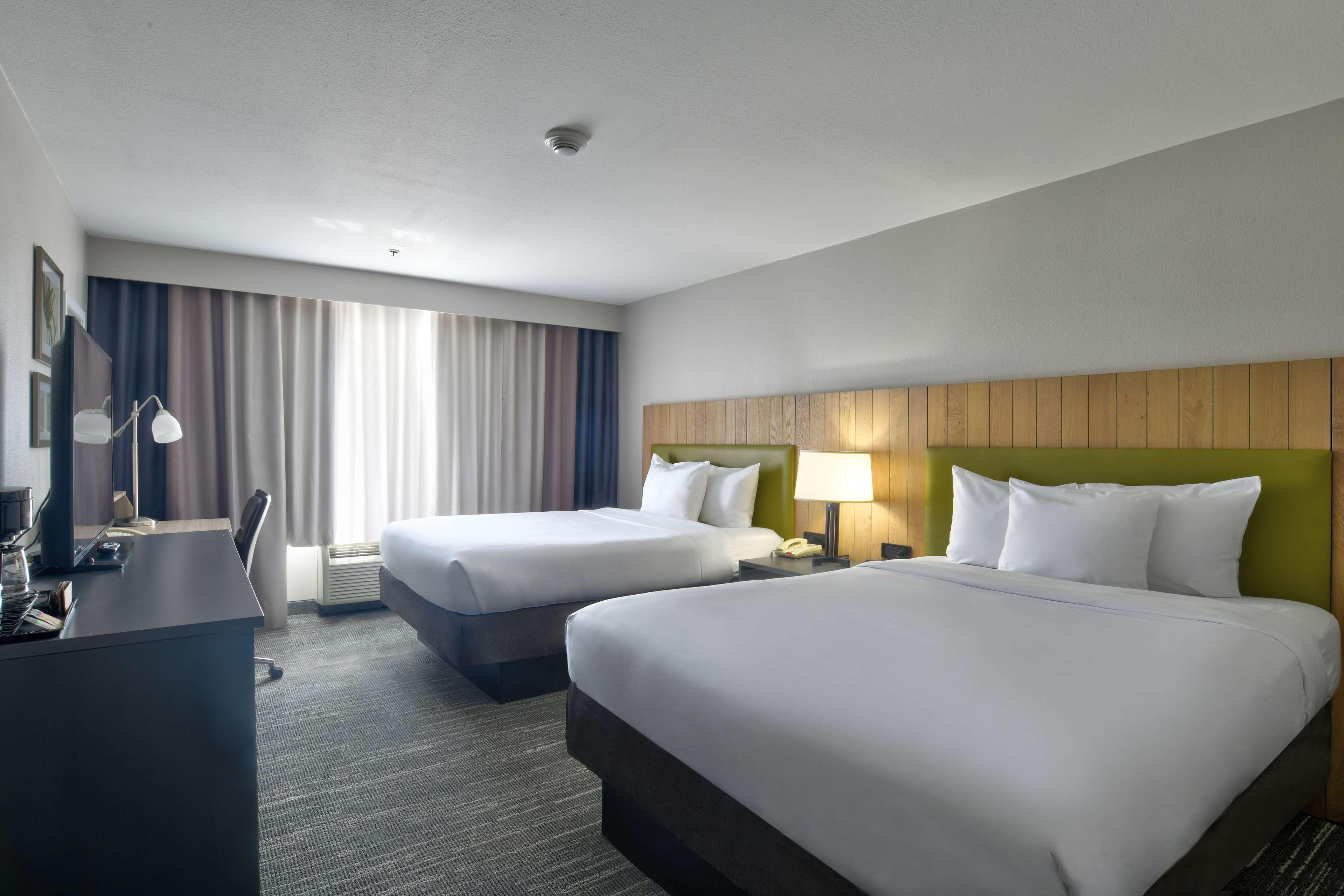 Country Inn & Suites by Radisson, Oklahoma City Airport, OK — 9