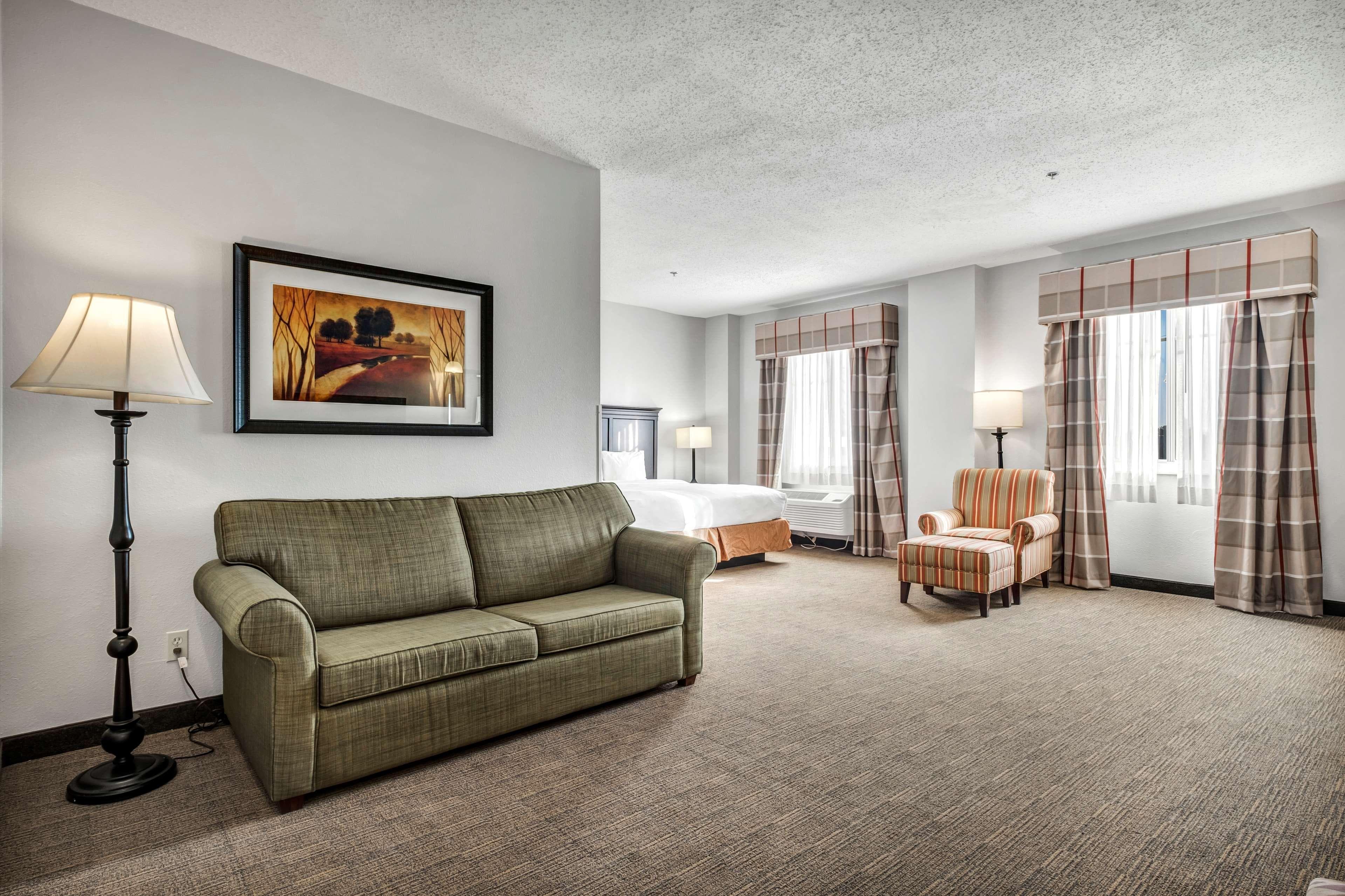 Country Inn & Suites by Radisson, Oklahoma City at Northwest Expressway, OK — 13