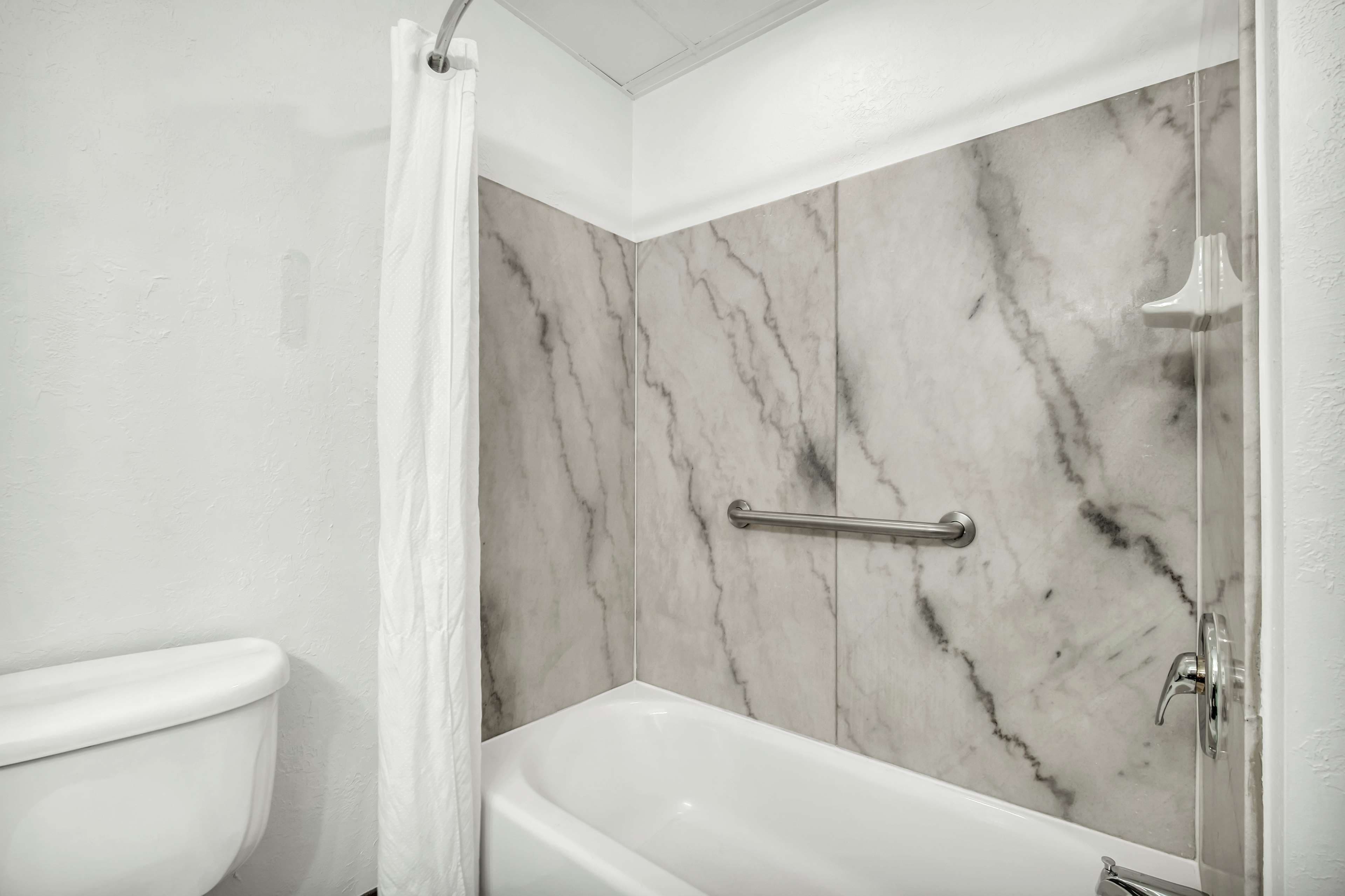 Country Inn & Suites by Radisson, Oklahoma City at Northwest Expressway, OK - Image 4