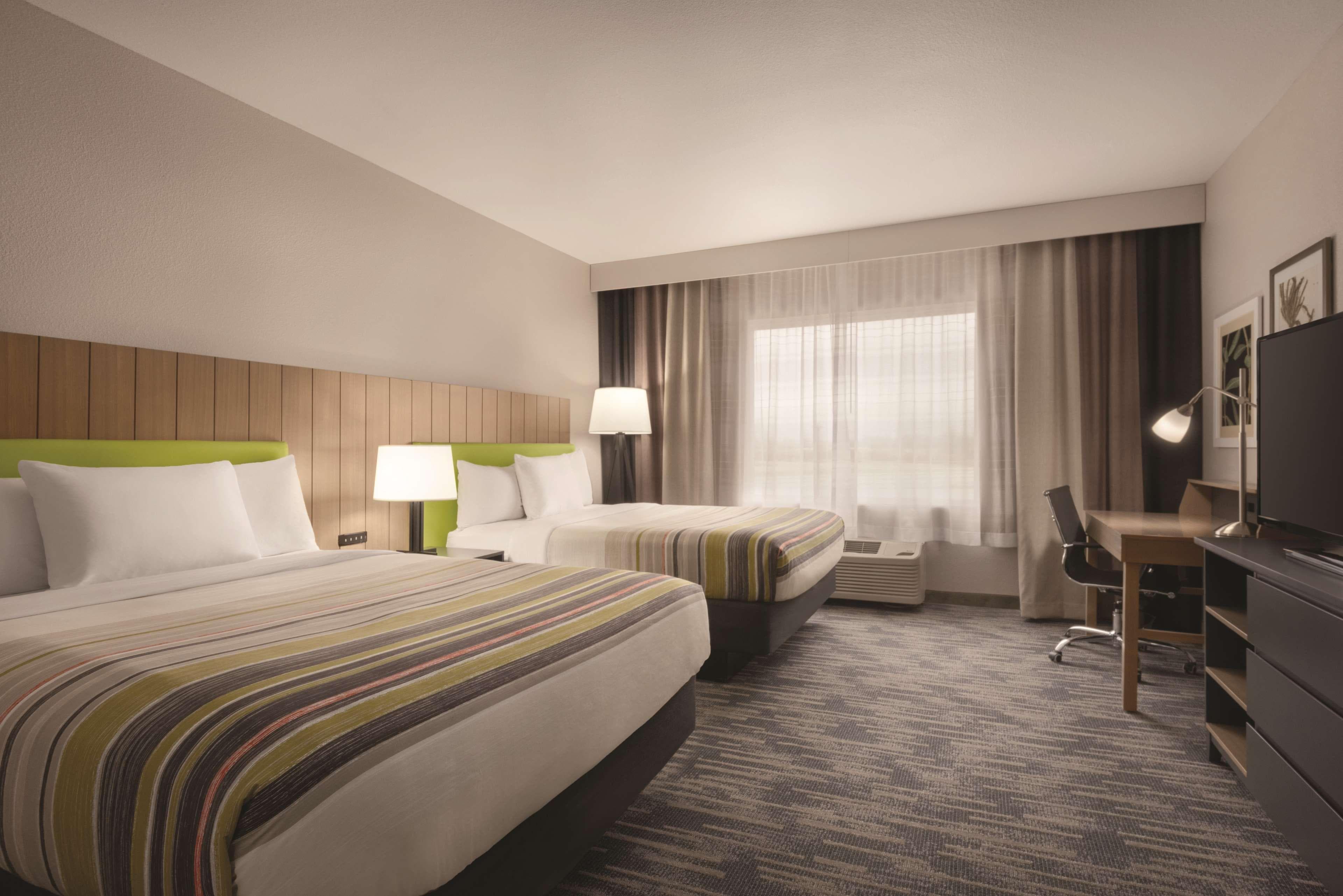 Country Inn & Suites by Radisson, Oklahoma City - Bricktown, OK — 14
