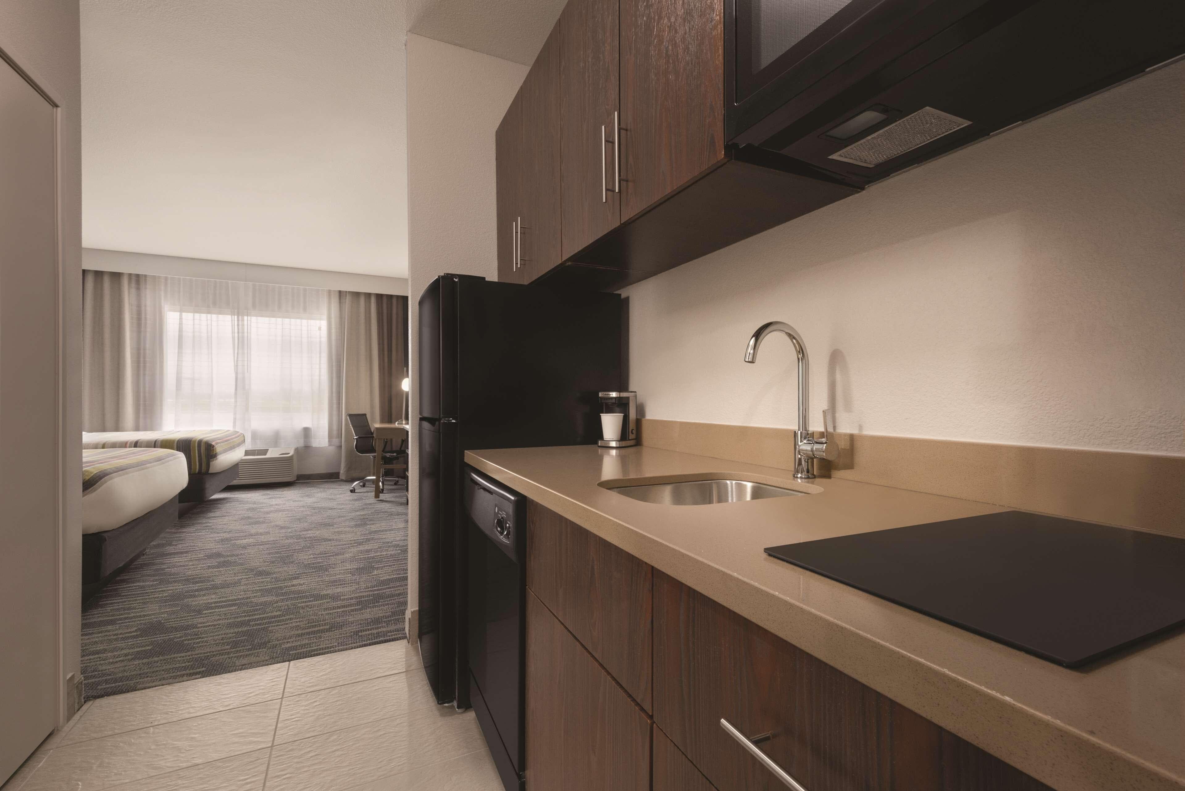Country Inn & Suites by Radisson, Oklahoma City - Bricktown, OK — 15