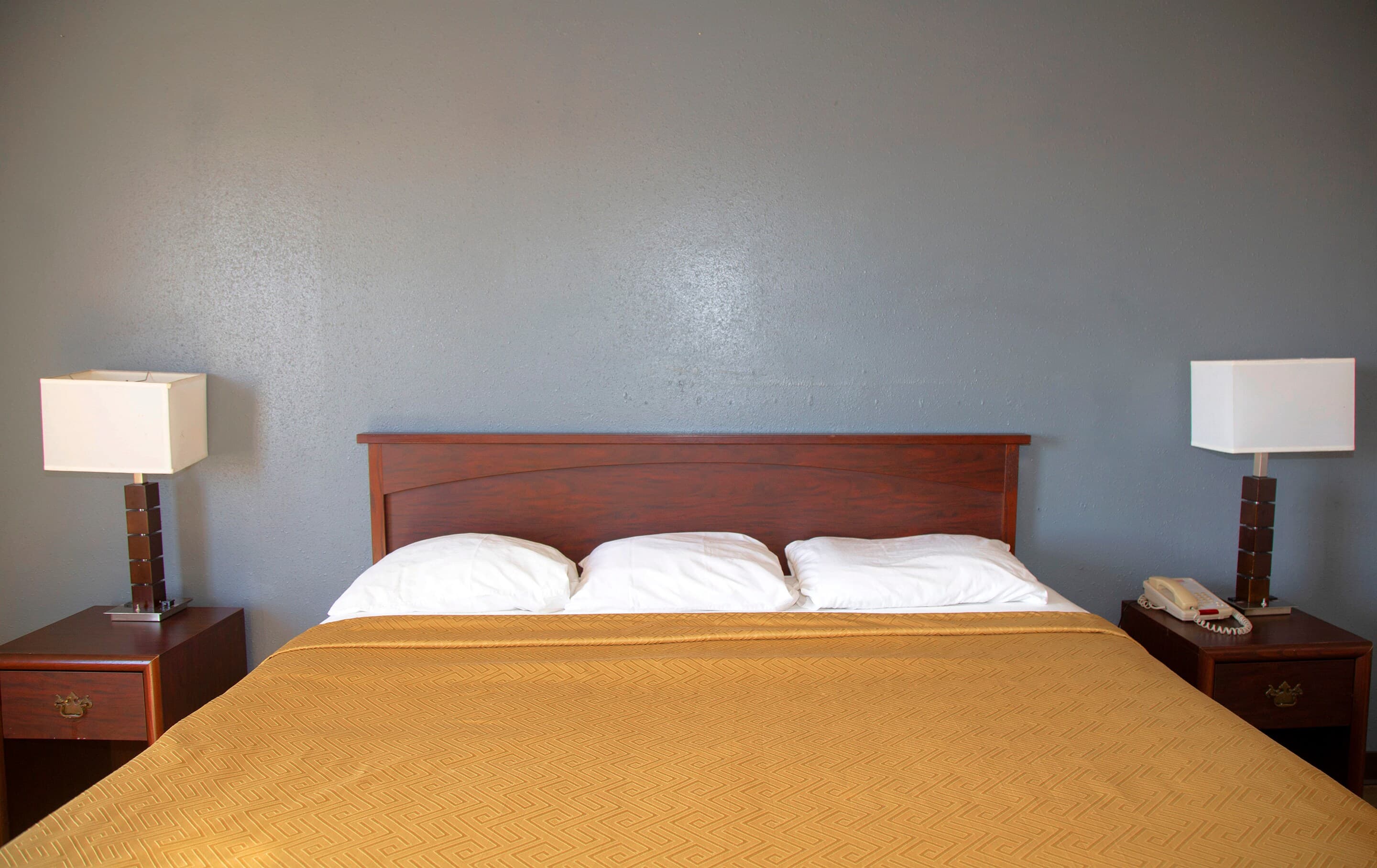 Econo Lodge Ardmore — 19