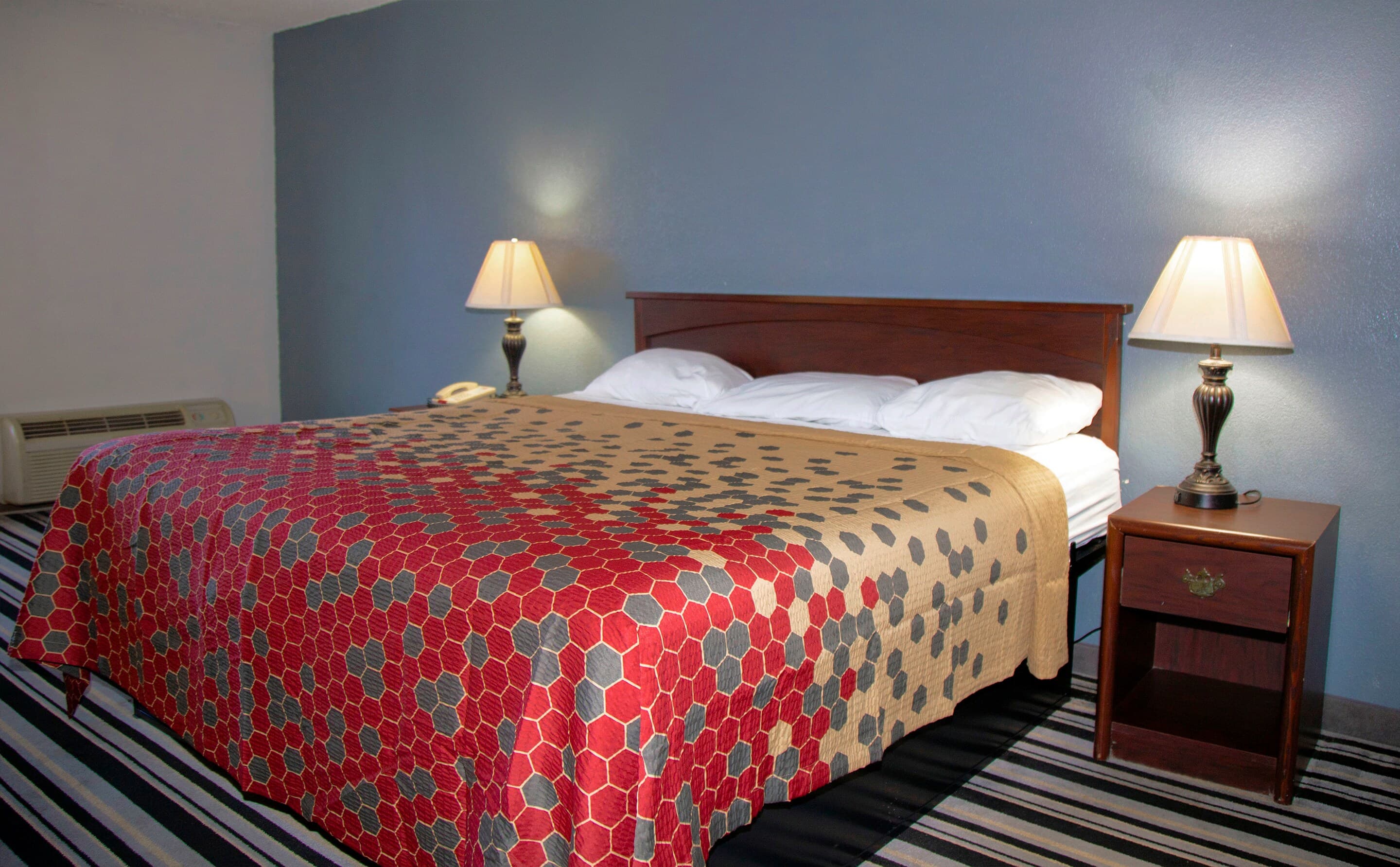 Econo Lodge Ardmore — 7