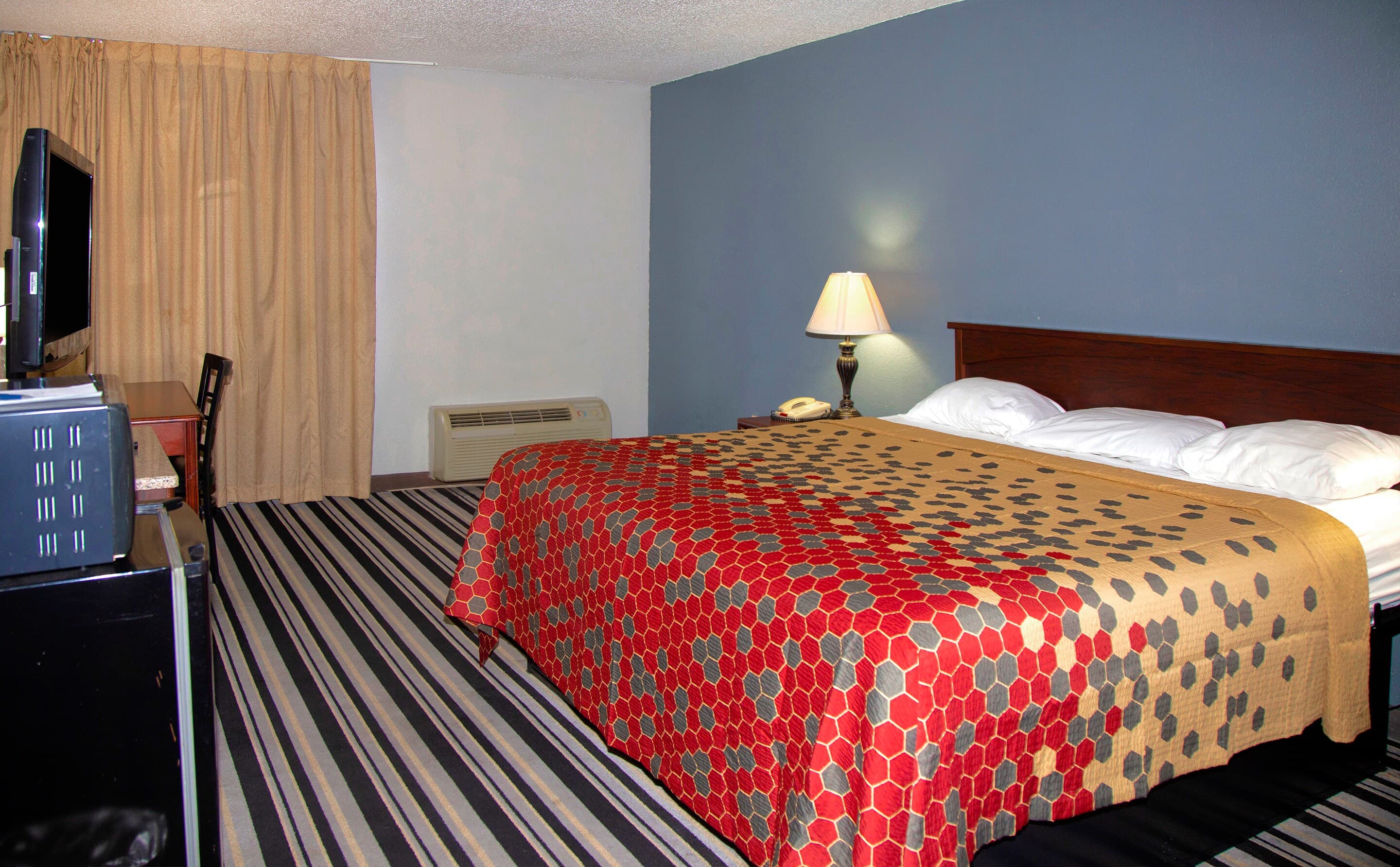 Econo Lodge Ardmore — 11