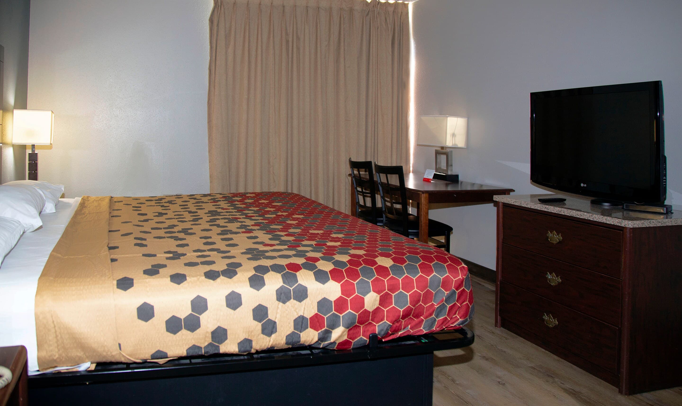 Econo Lodge Ardmore — 15