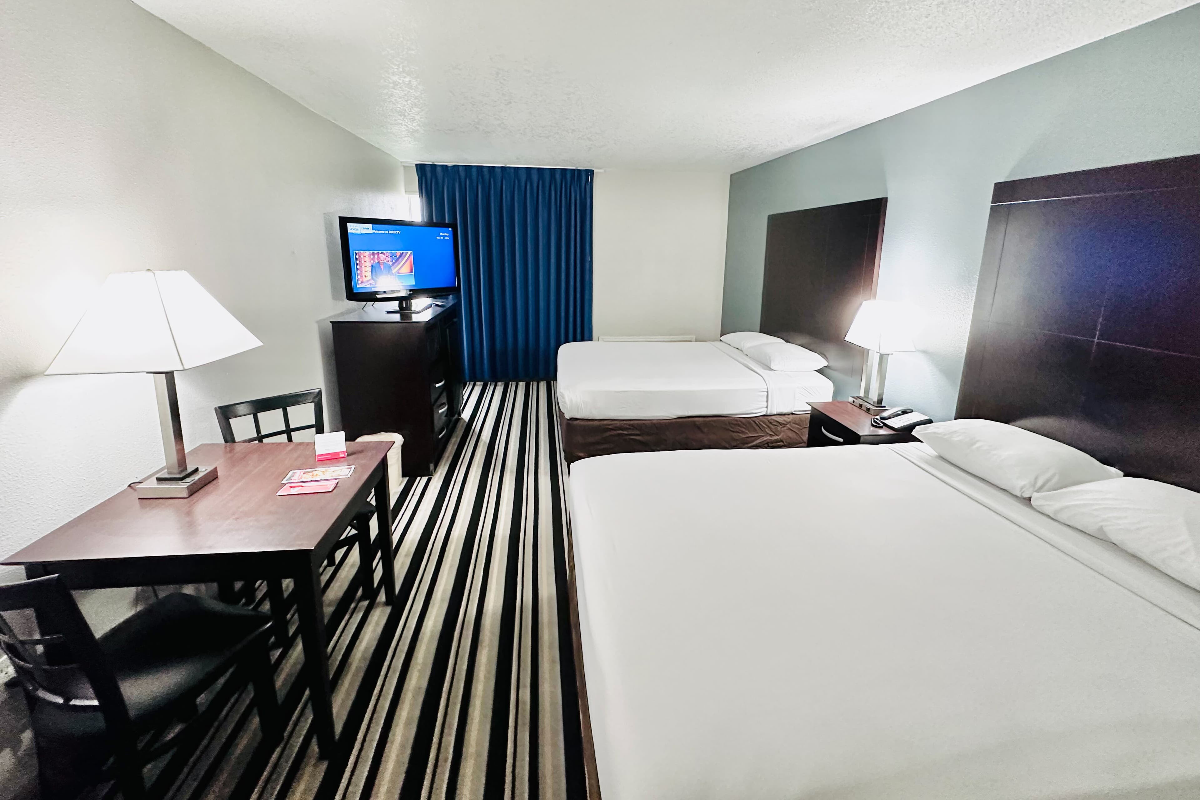 Econo Lodge Ardmore — 39