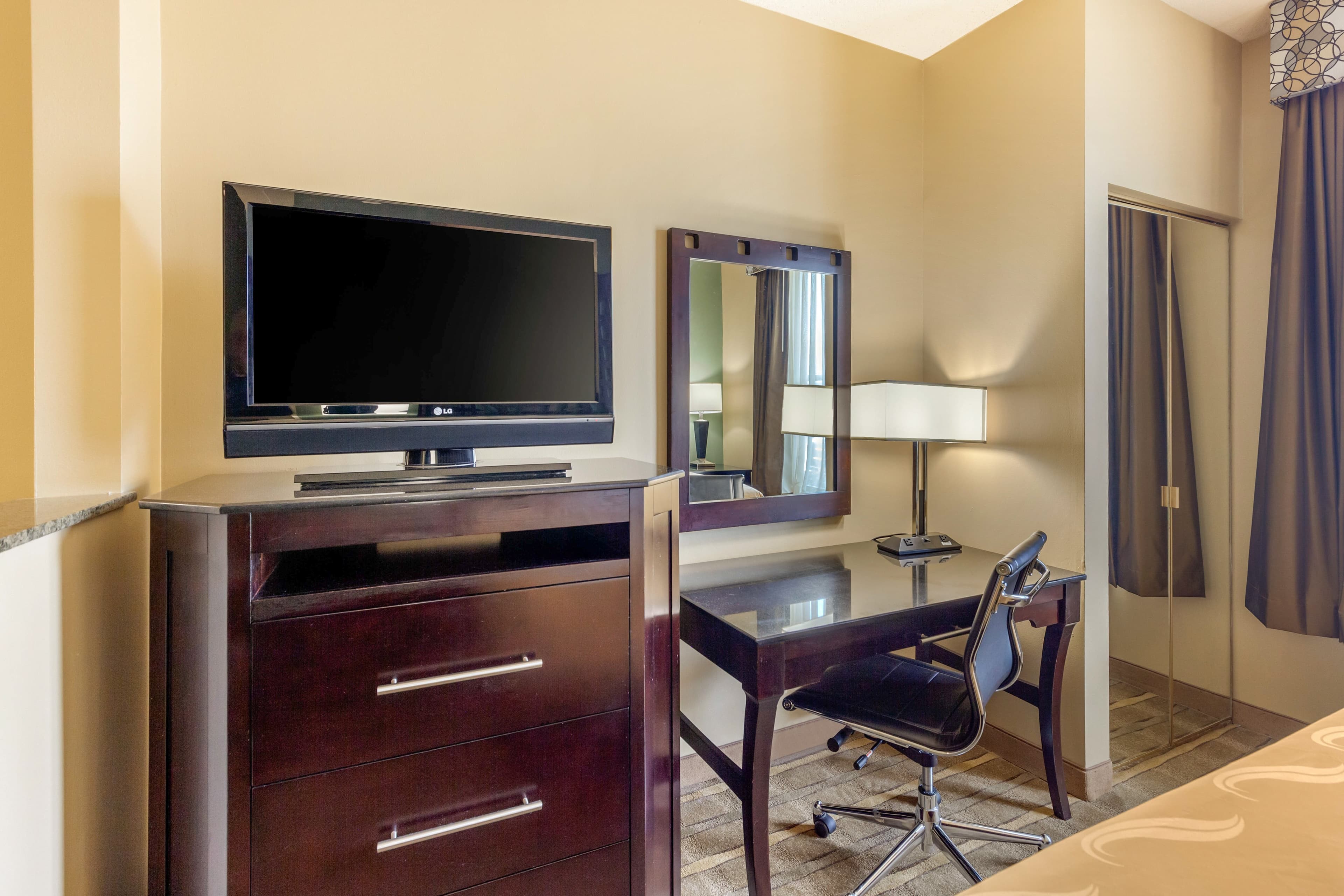 Quality Inn & Suites Durant — 17