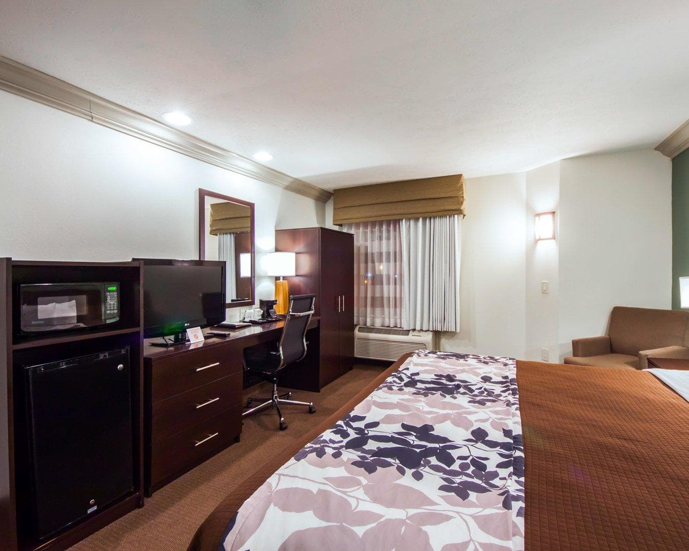 Sleep Inn & Suites Edmond near University — 5