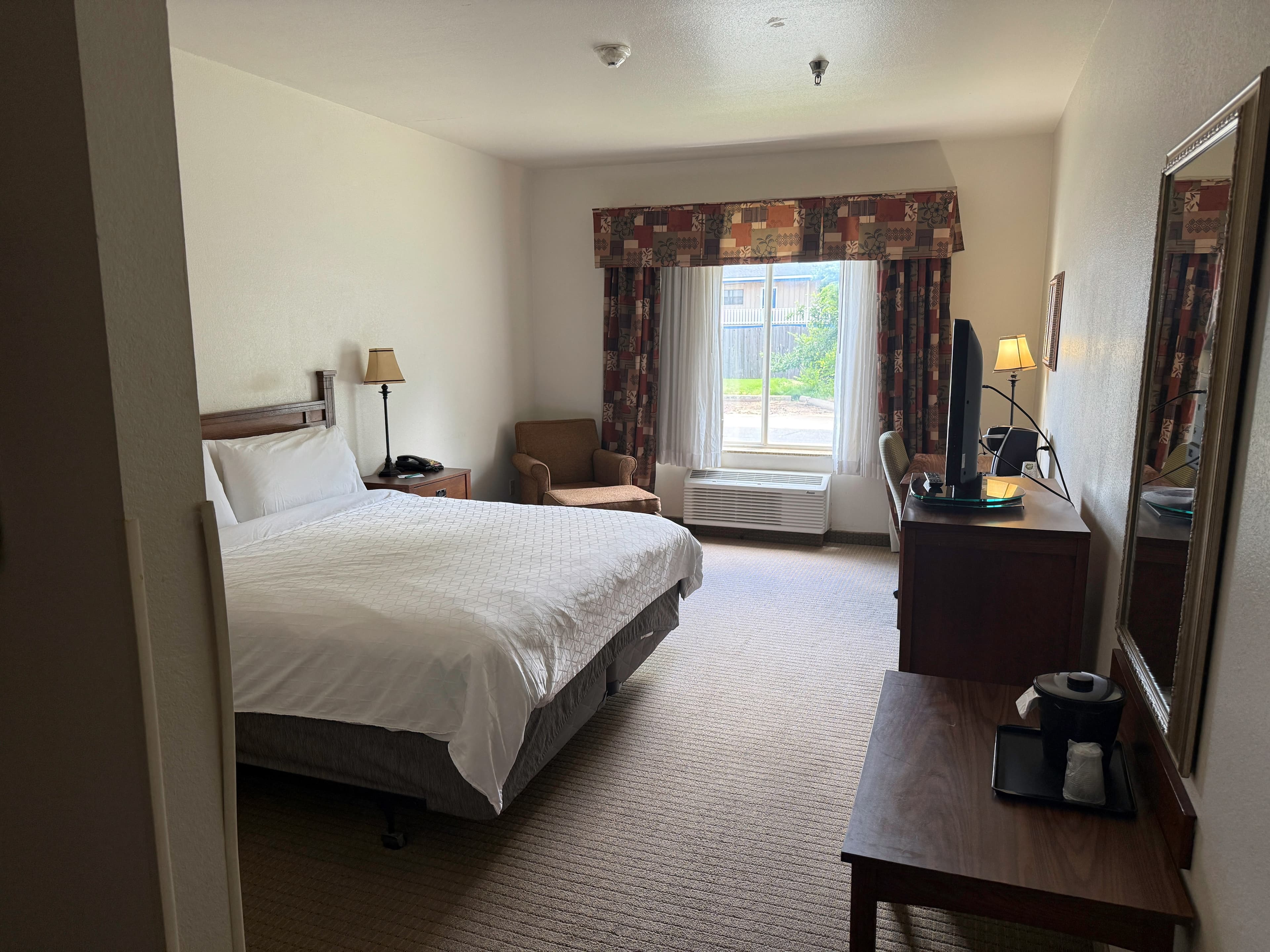 Quality Inn & Suites Bethany - Oklahoma City West - Image 5