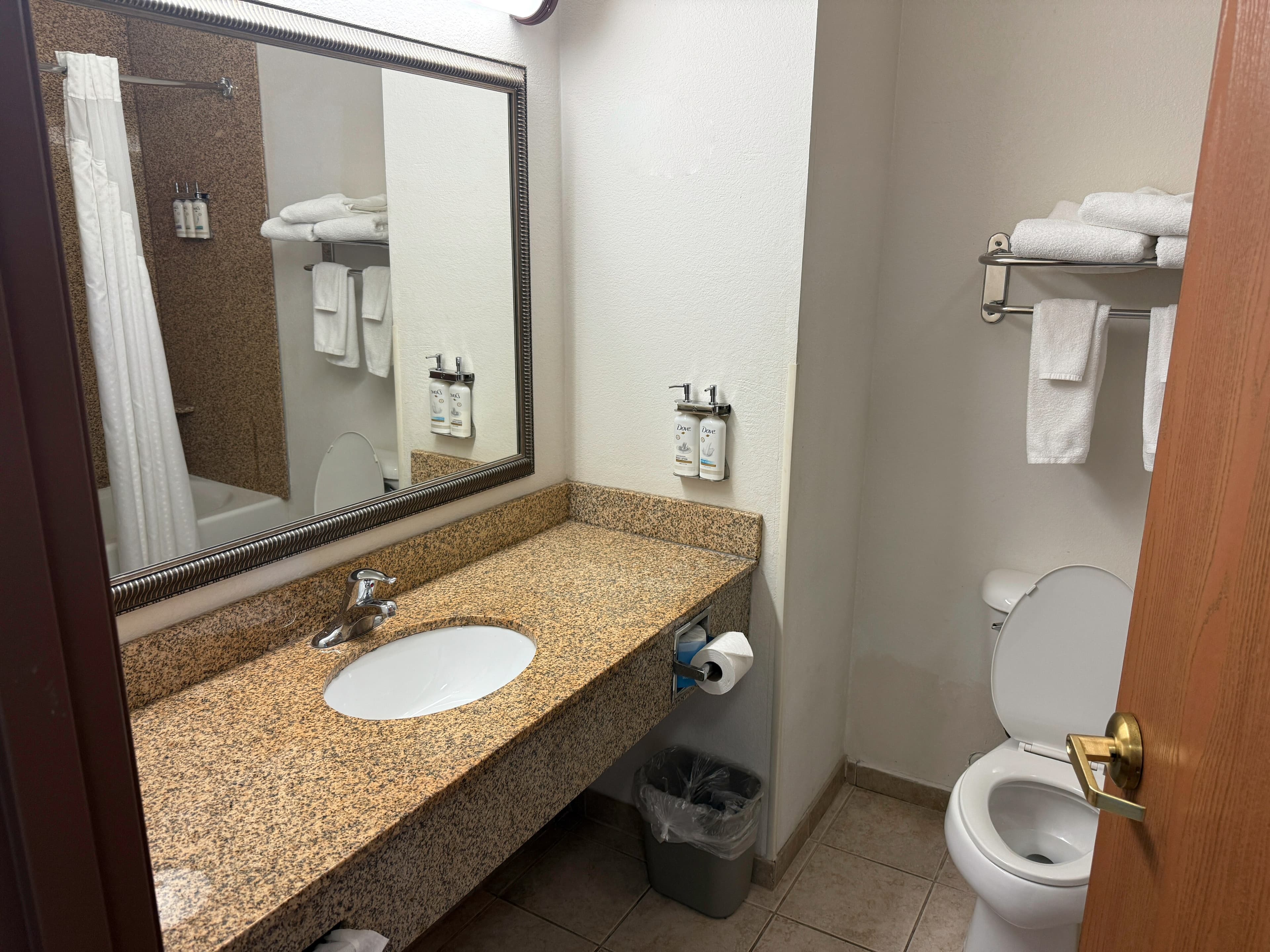 Quality Inn & Suites Bethany - Oklahoma City West — 25