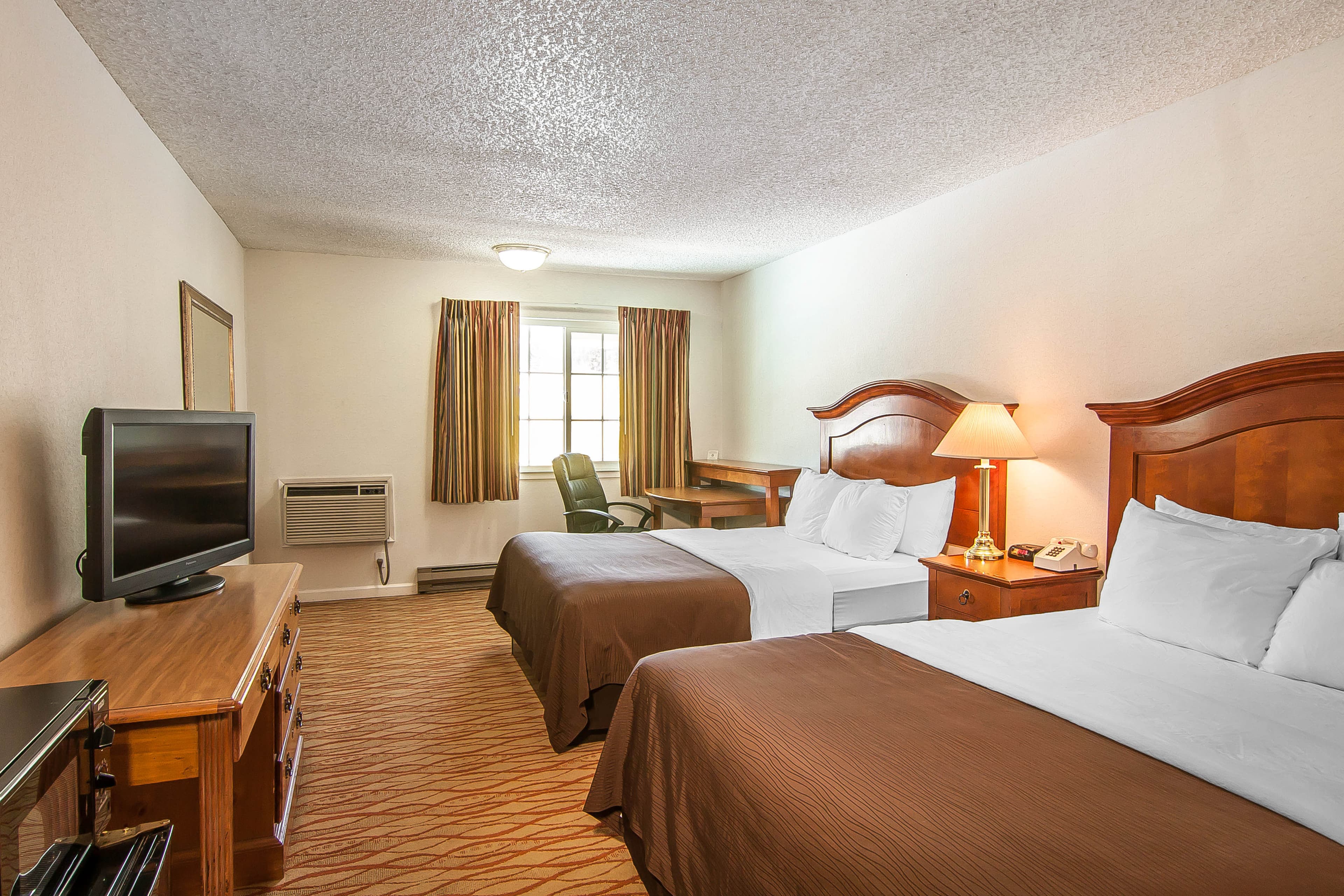 Quality Inn - Image 5