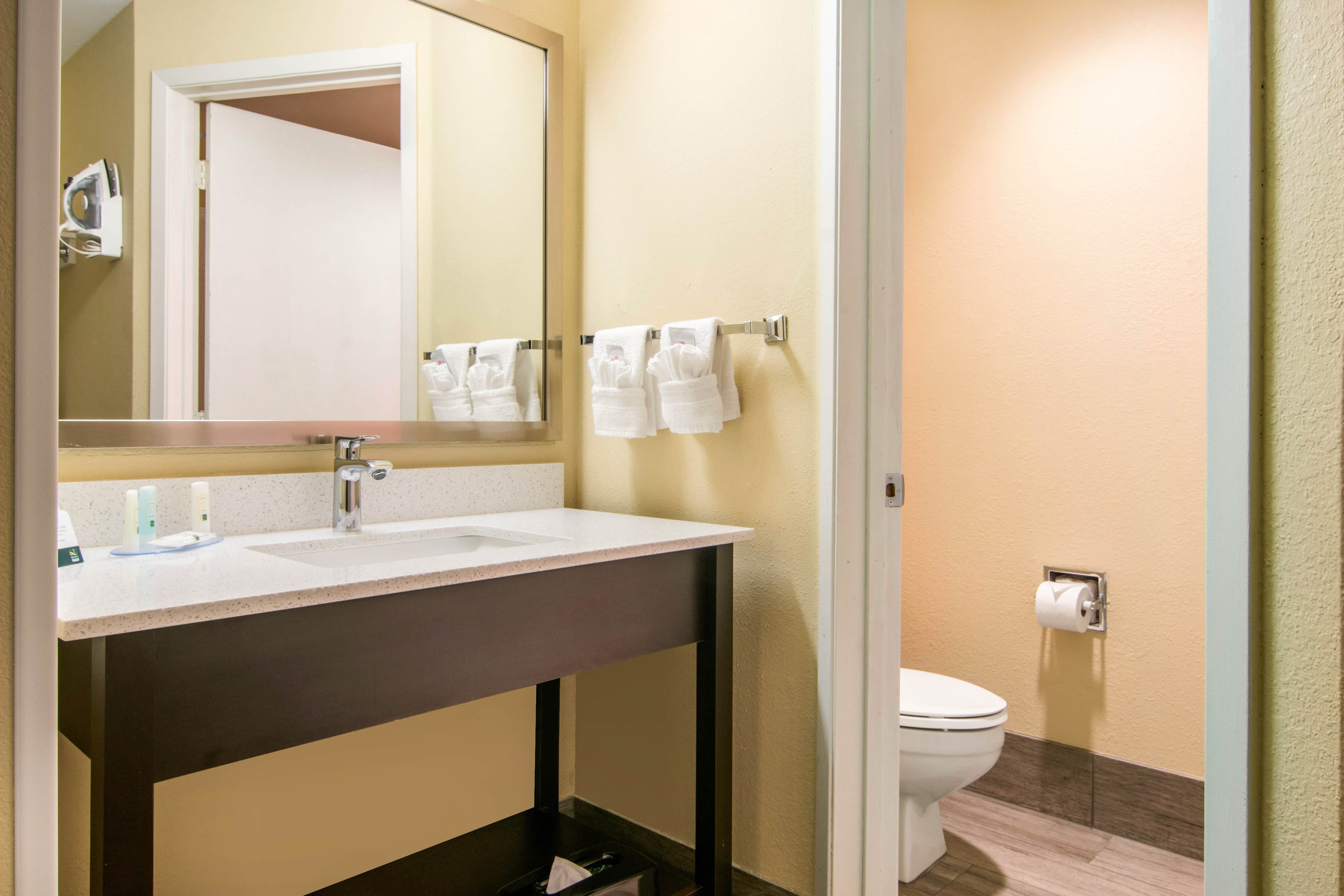 Quality Inn & Suites Albany Corvallis — 21