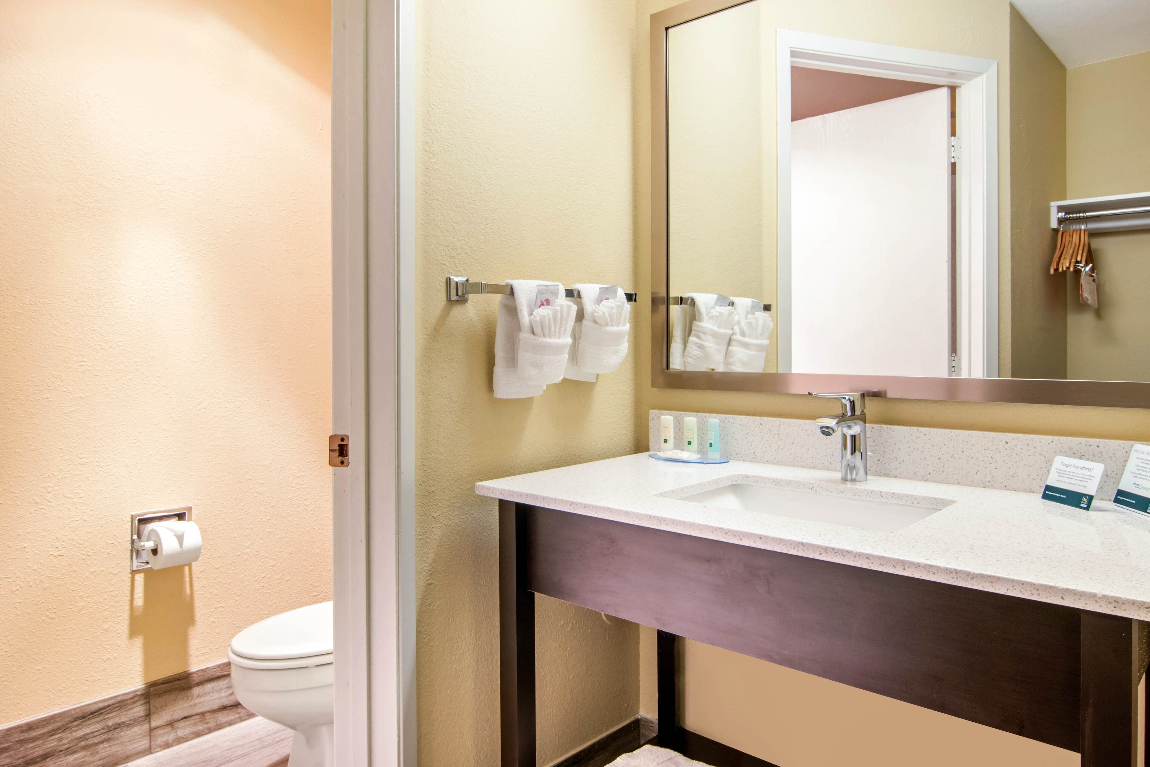 Quality Inn & Suites Albany Corvallis — 26