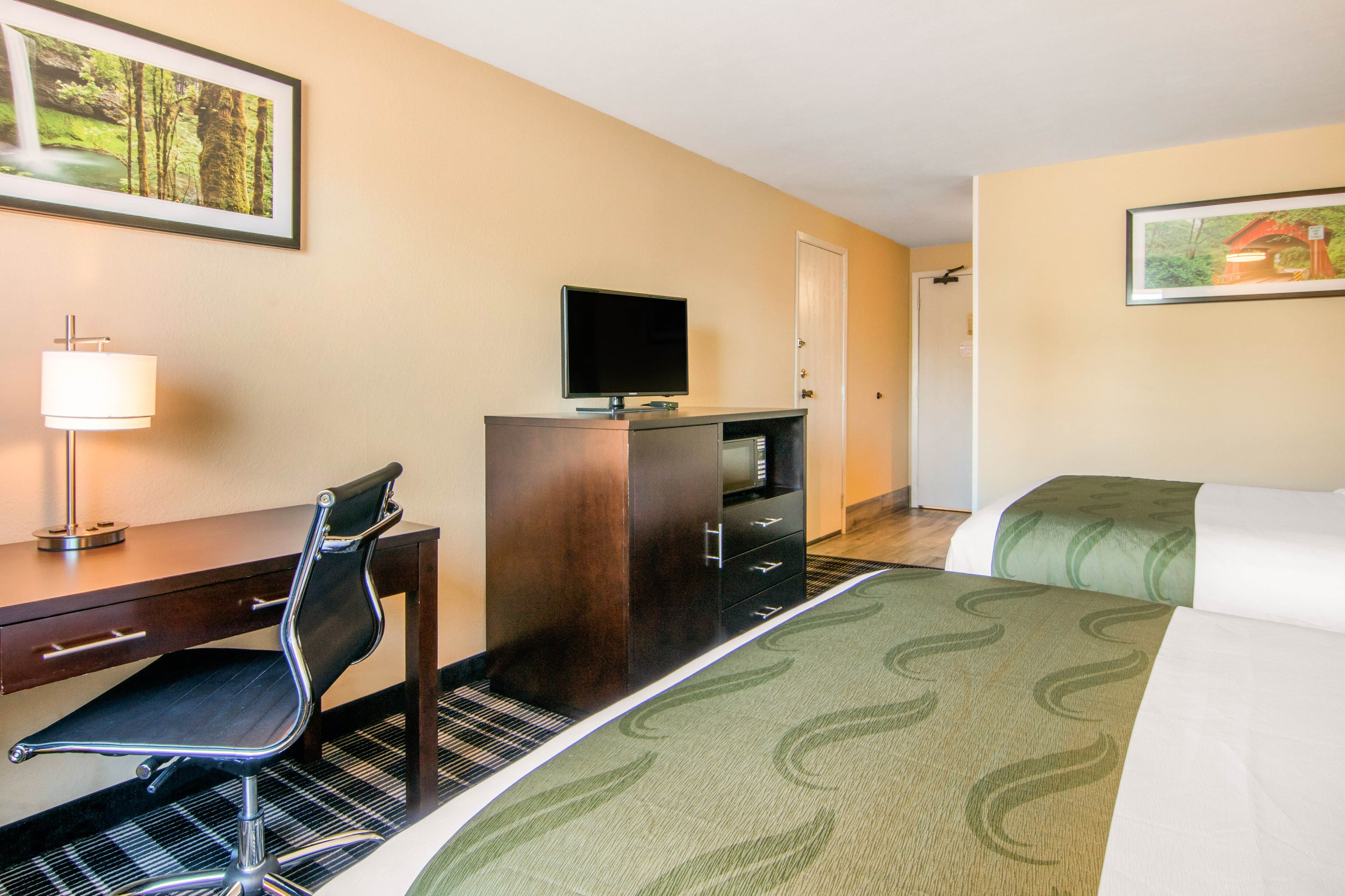 Quality Inn & Suites Albany Corvallis — 14