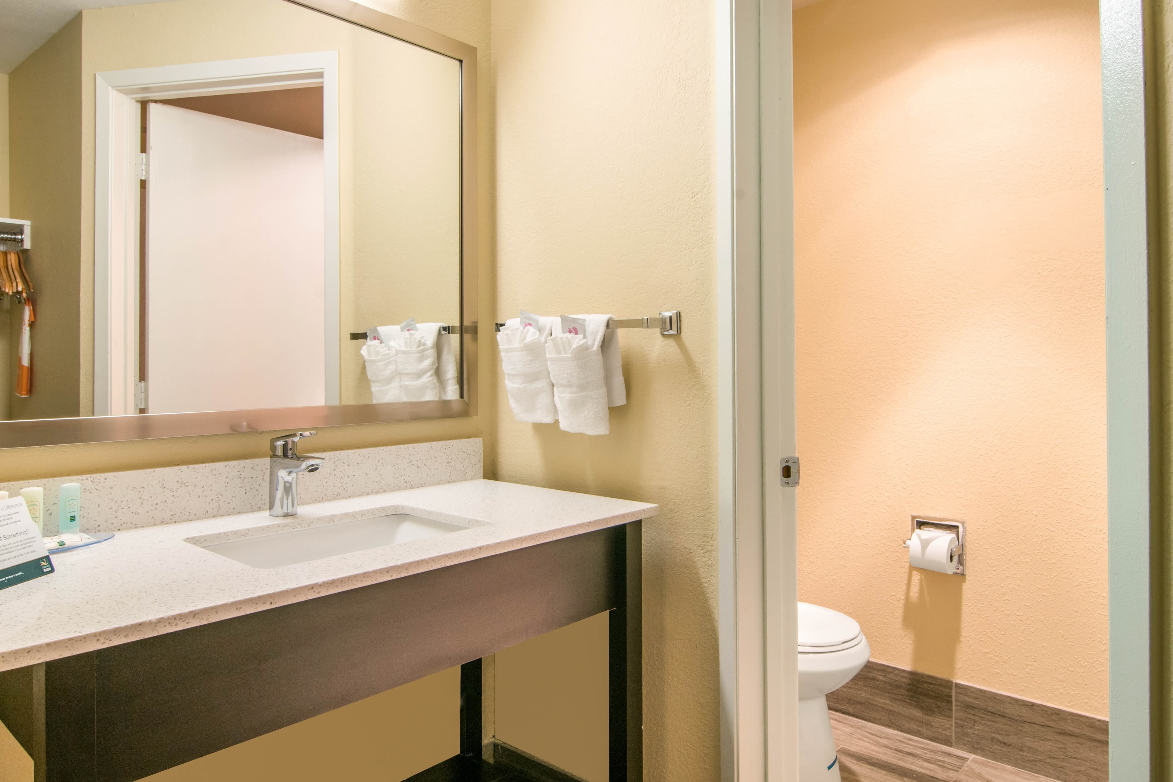 Quality Inn & Suites Albany Corvallis — 36