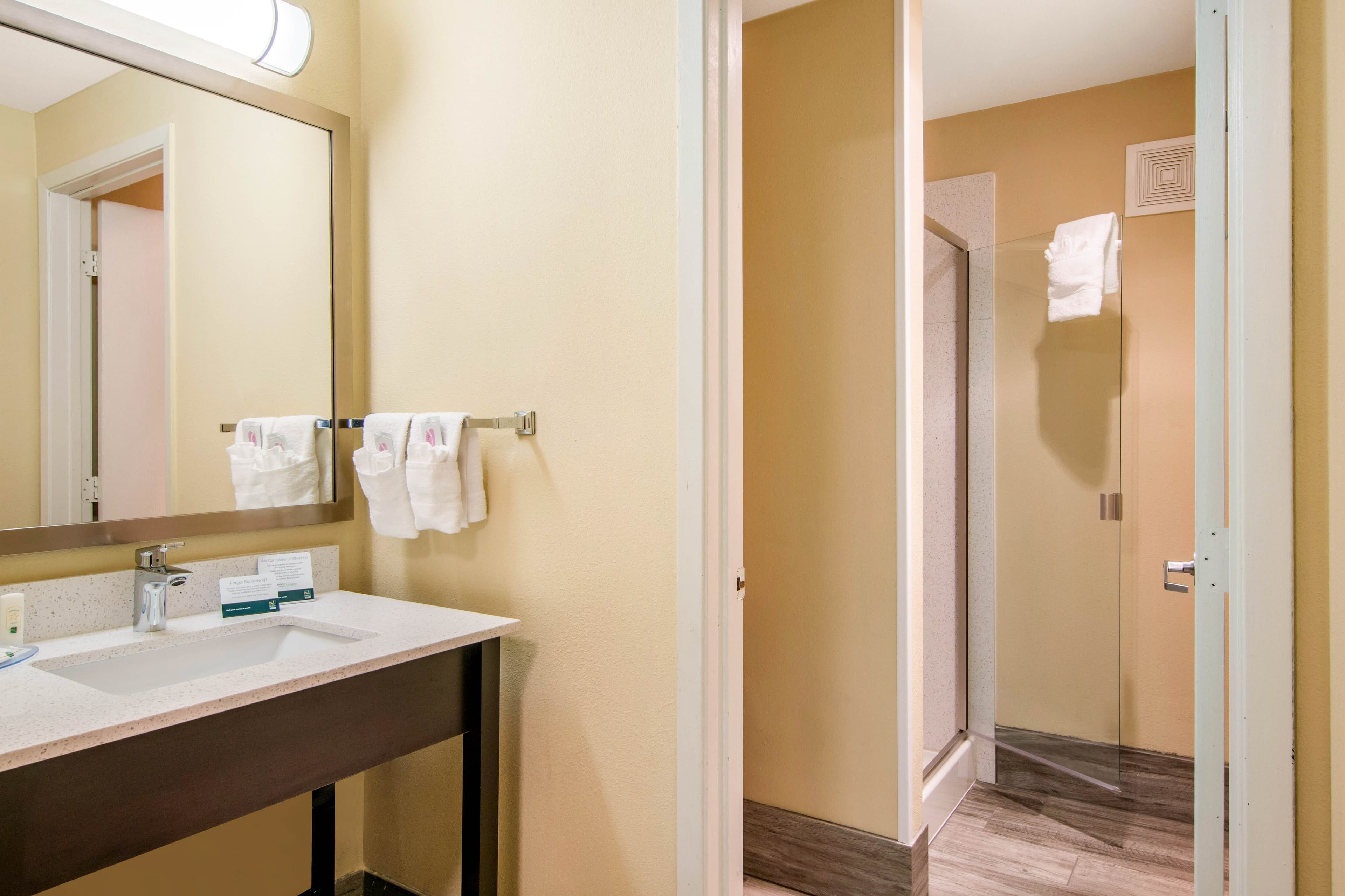 Quality Inn & Suites Albany Corvallis — 41