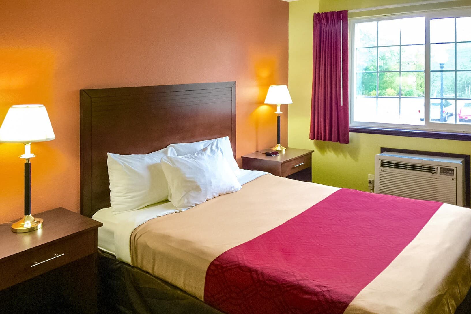 Rodeway Inn Willamette River — 9