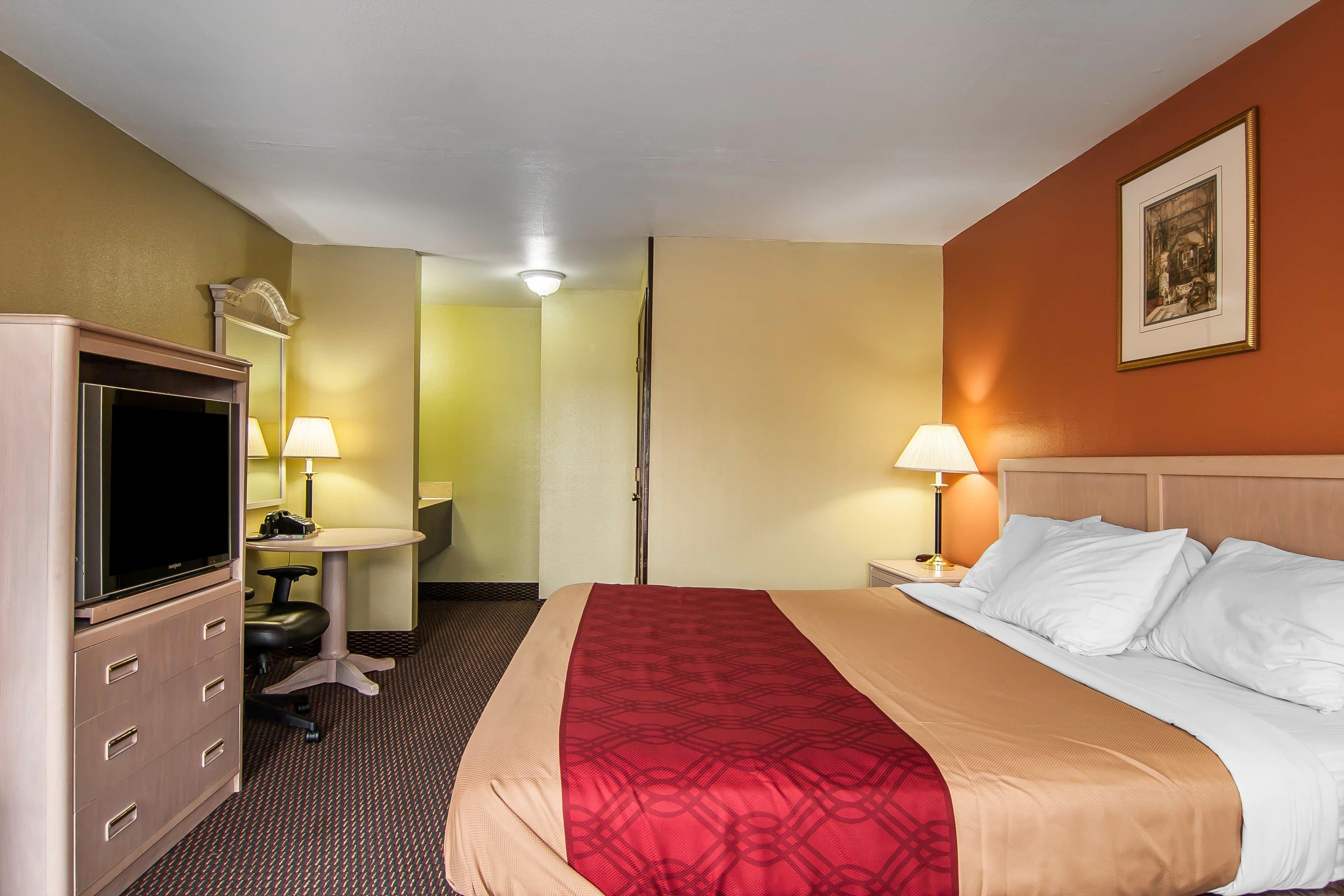 Rodeway Inn Willamette River — 6