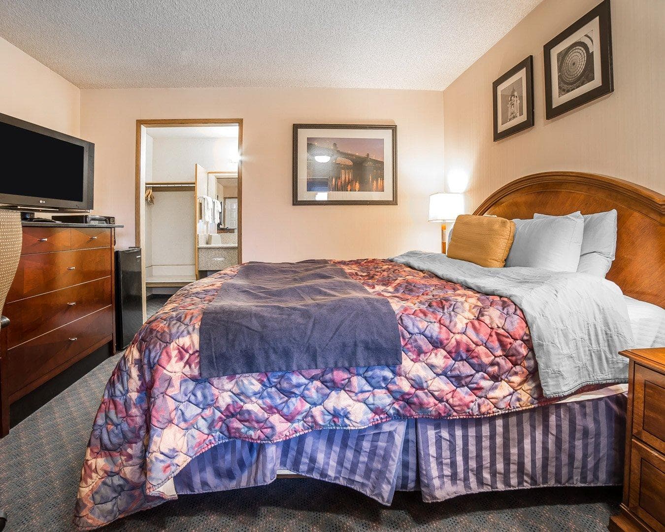 Rodeway Inn Baker City — 12