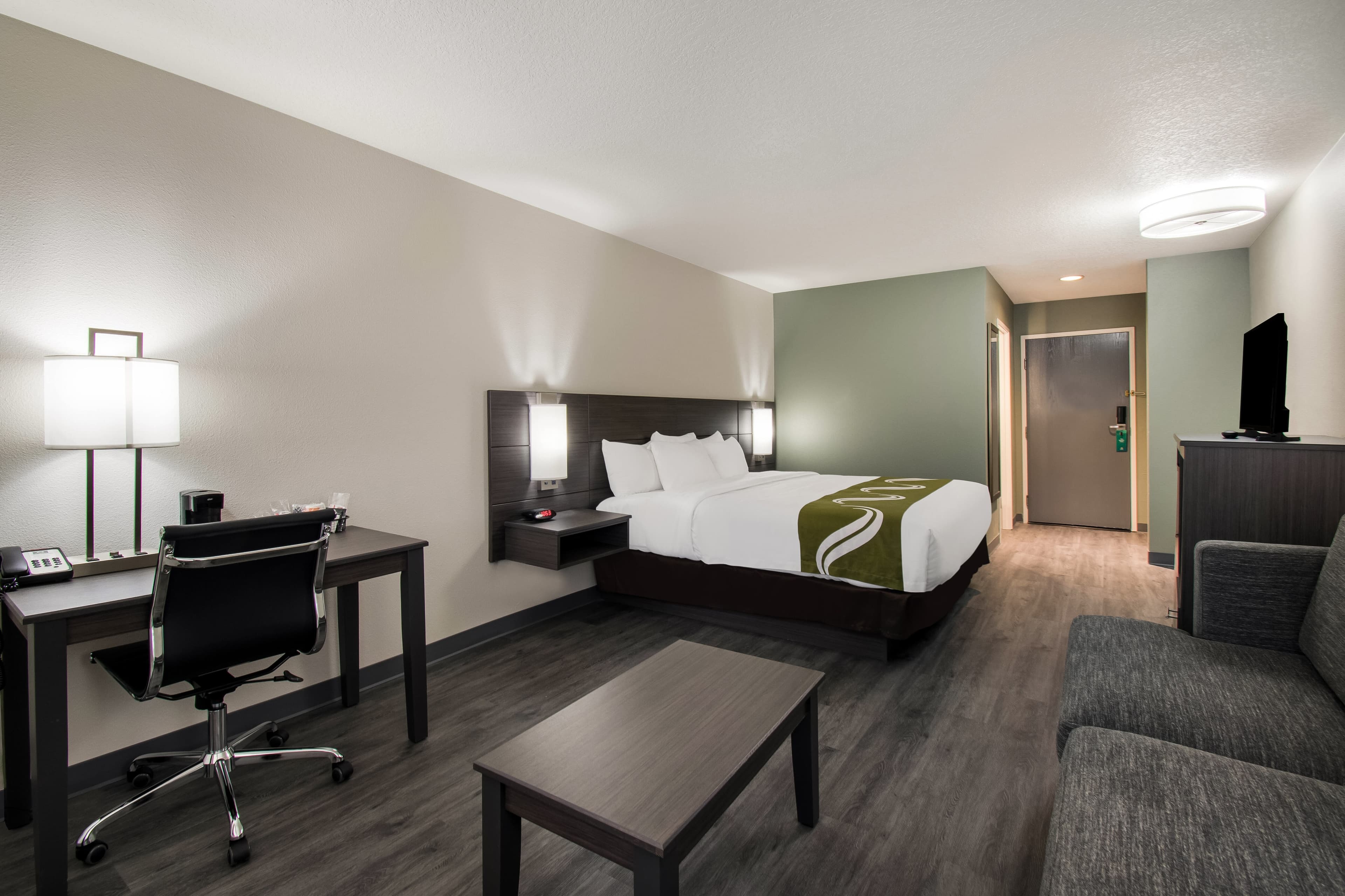 Quality Inn & Suites Wilsonville — 12