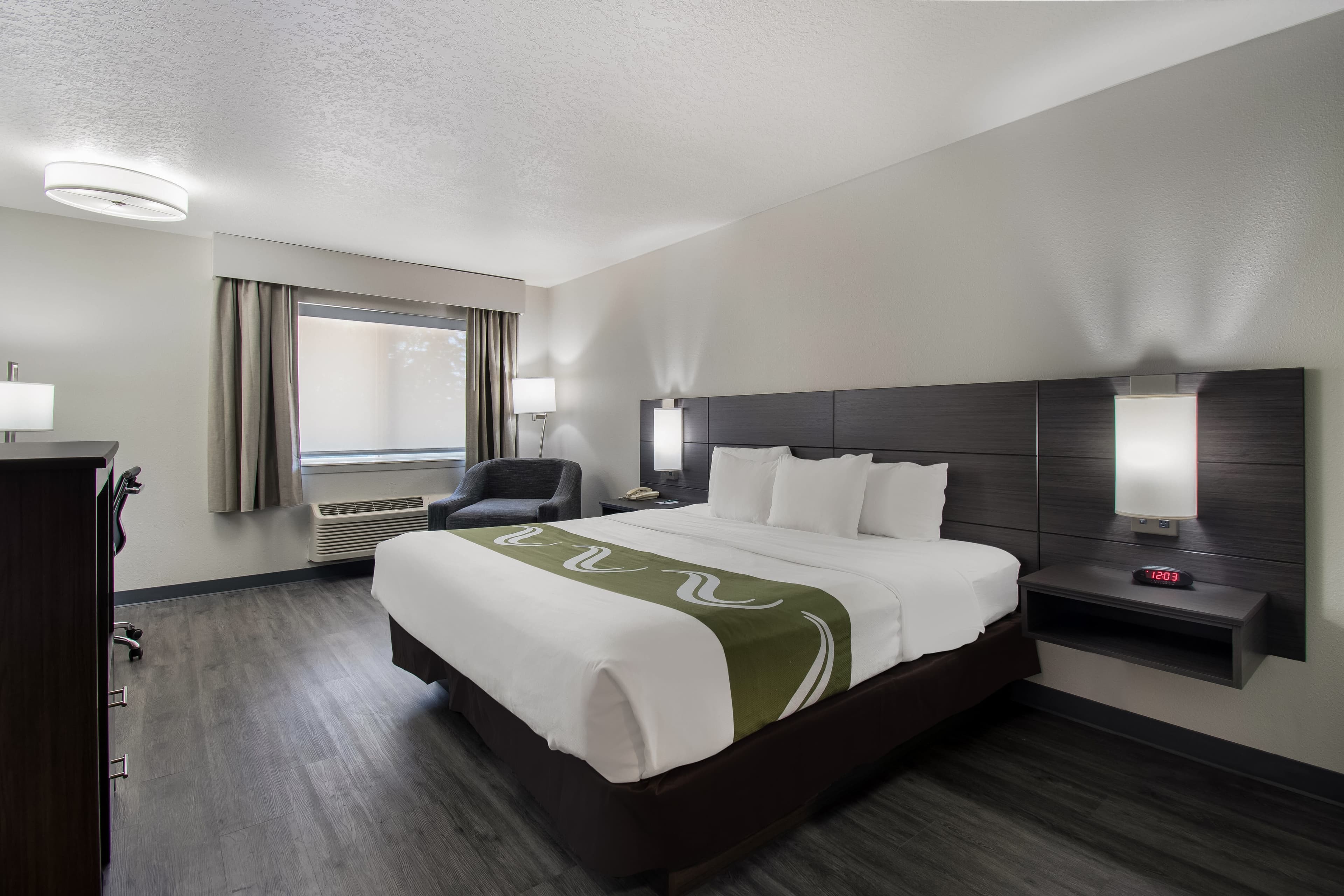 Quality Inn & Suites Wilsonville — 7