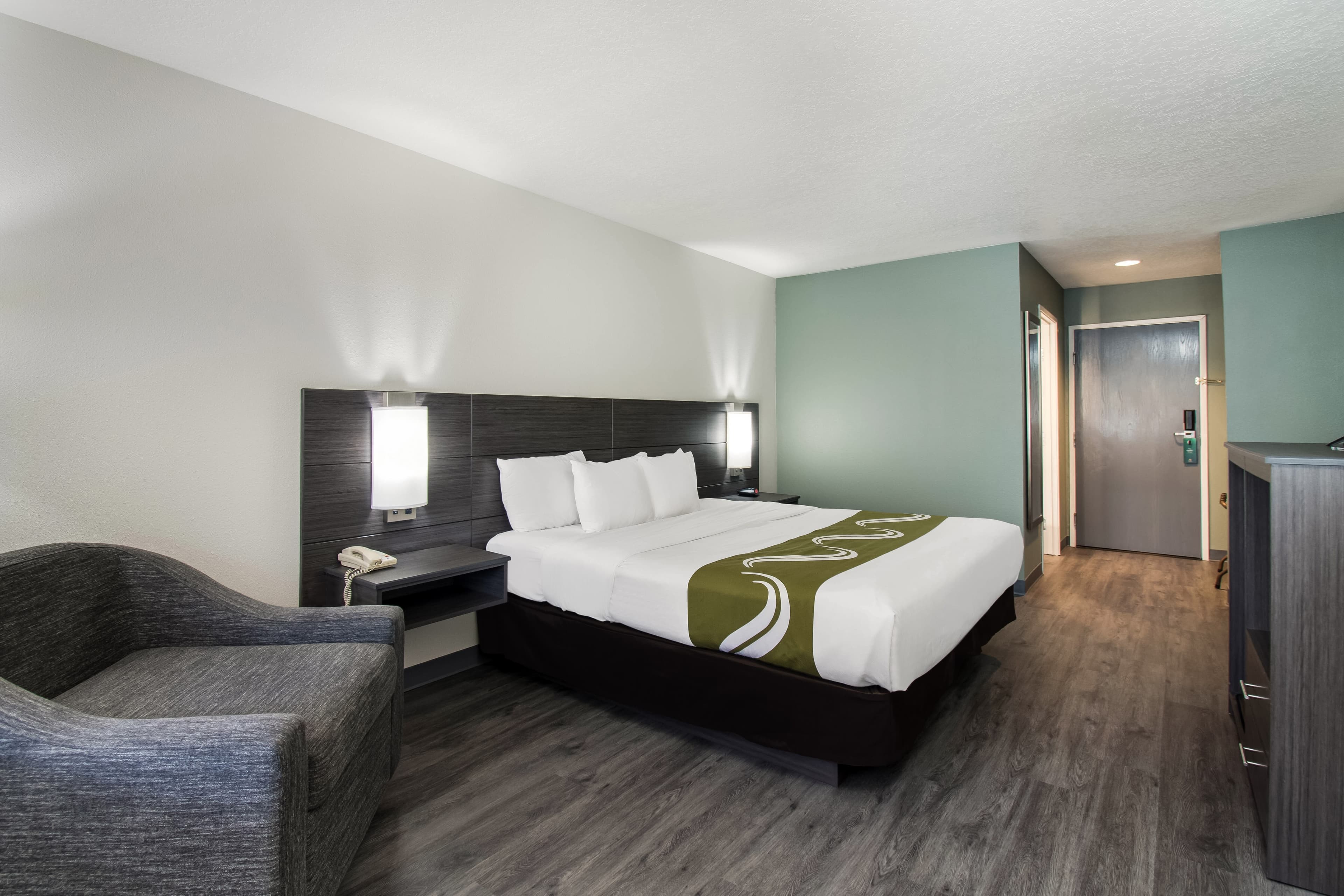 Quality Inn & Suites Wilsonville — 9