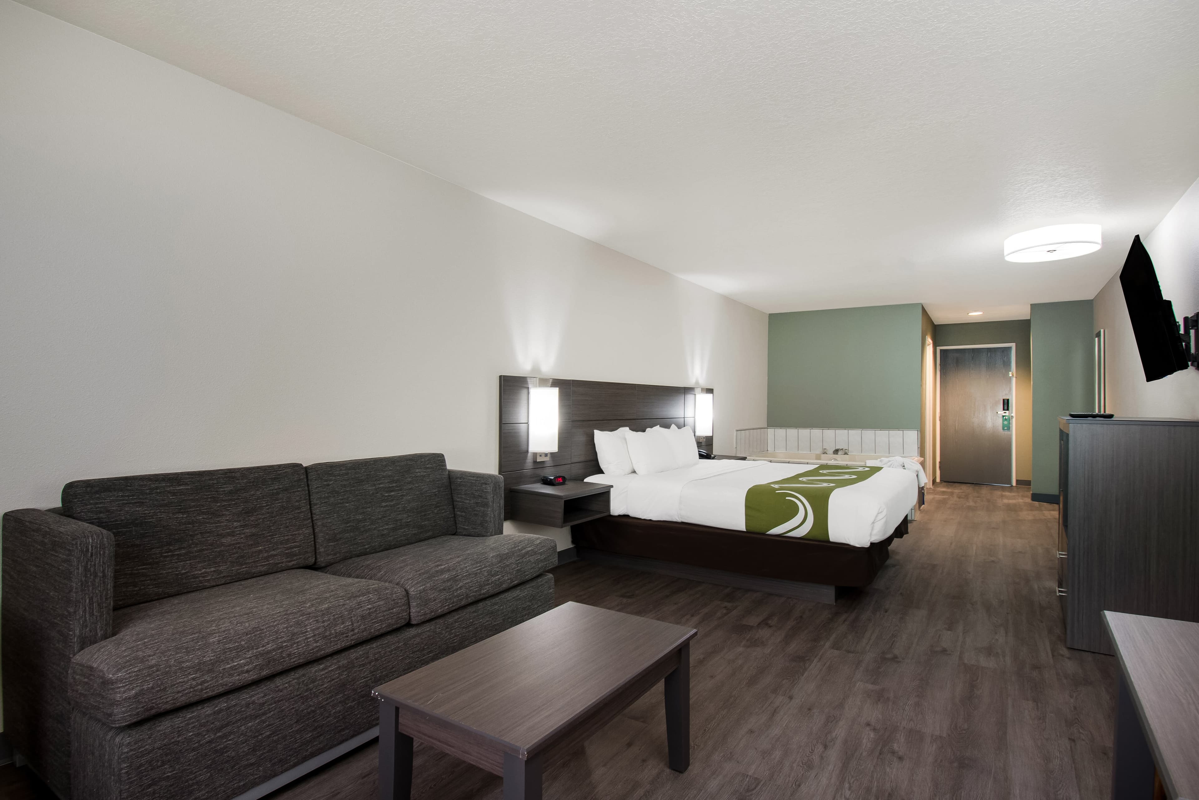 Quality Inn & Suites Wilsonville — 14