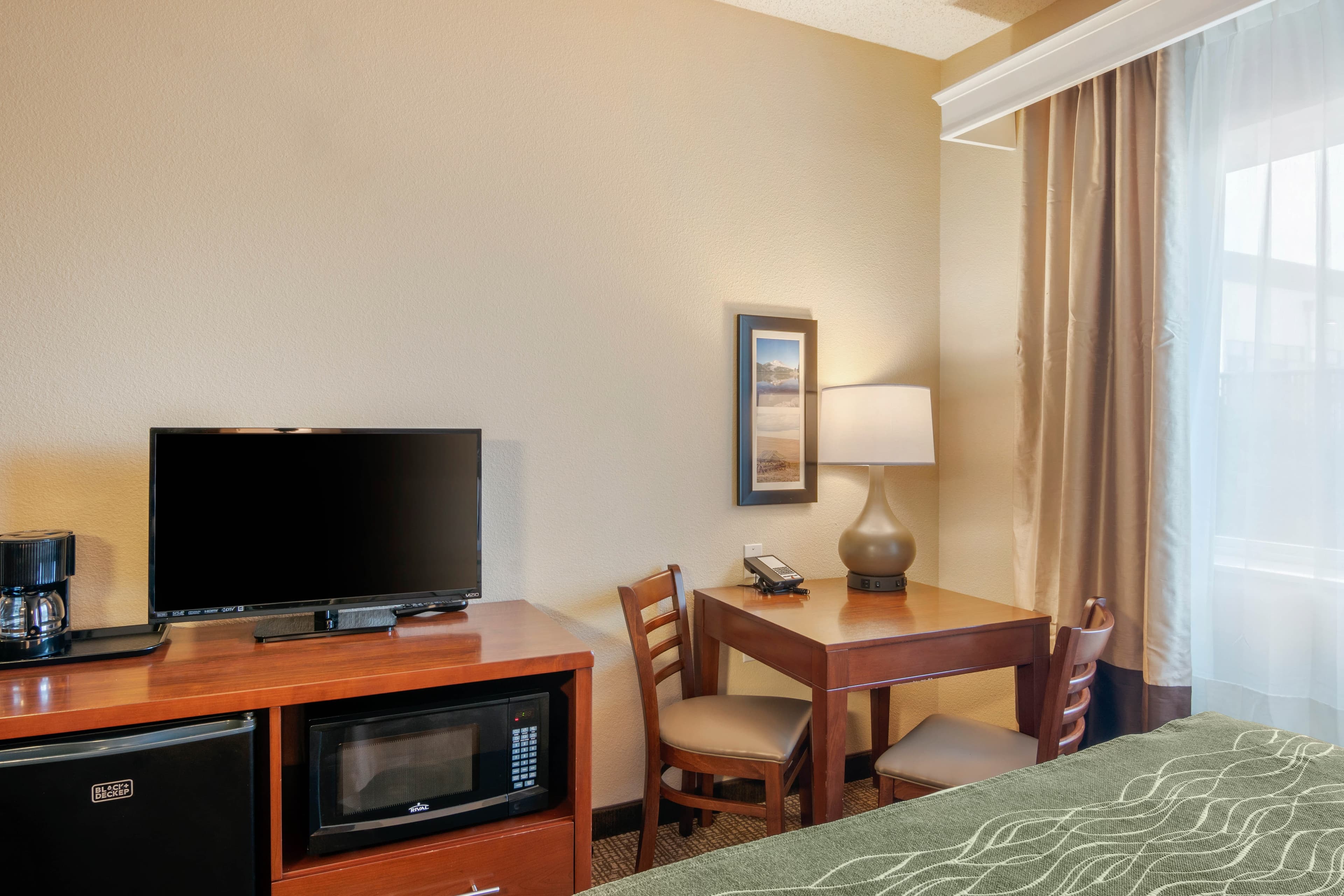 Comfort Inn Medford North — 10