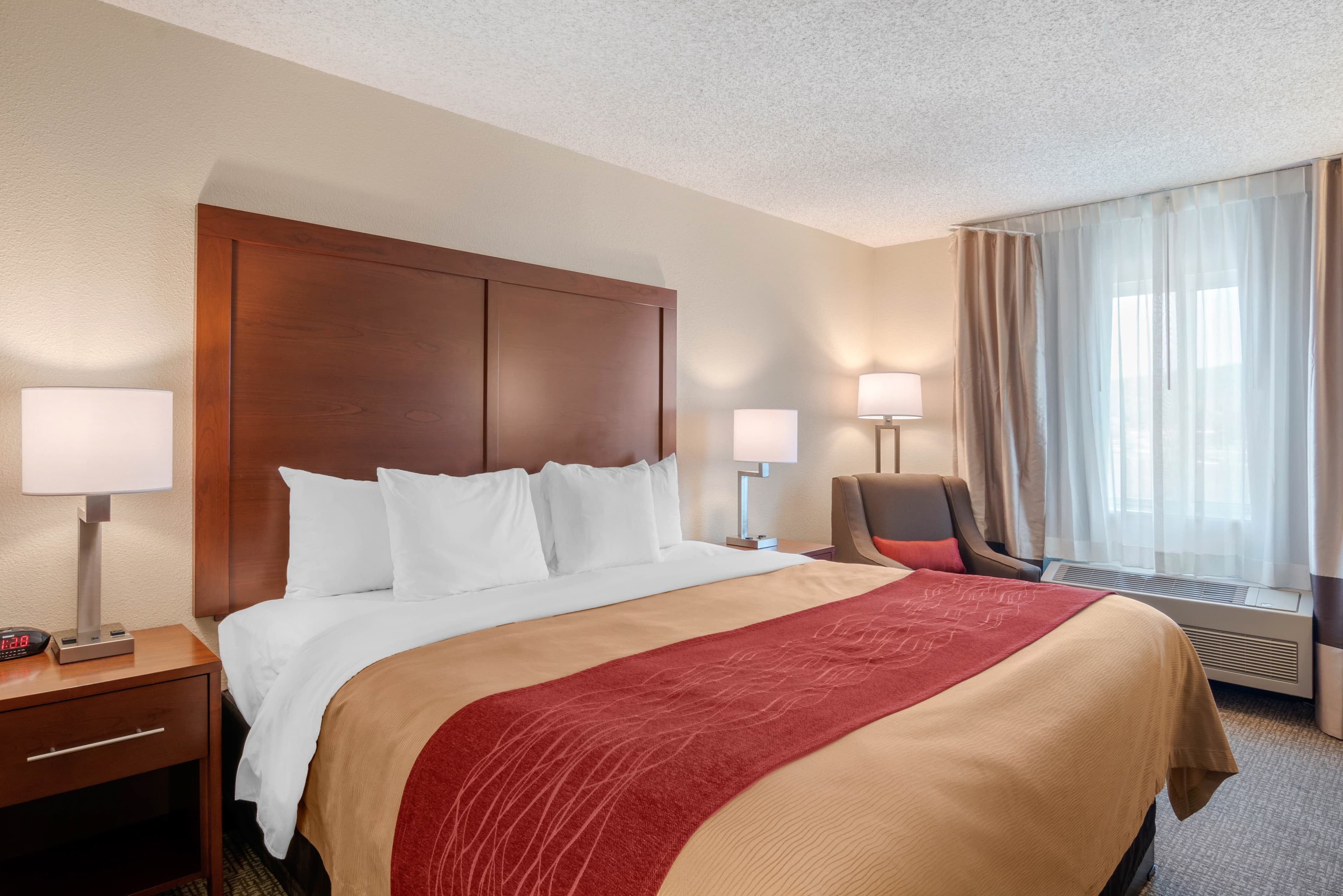 Comfort Inn Medford North — 13