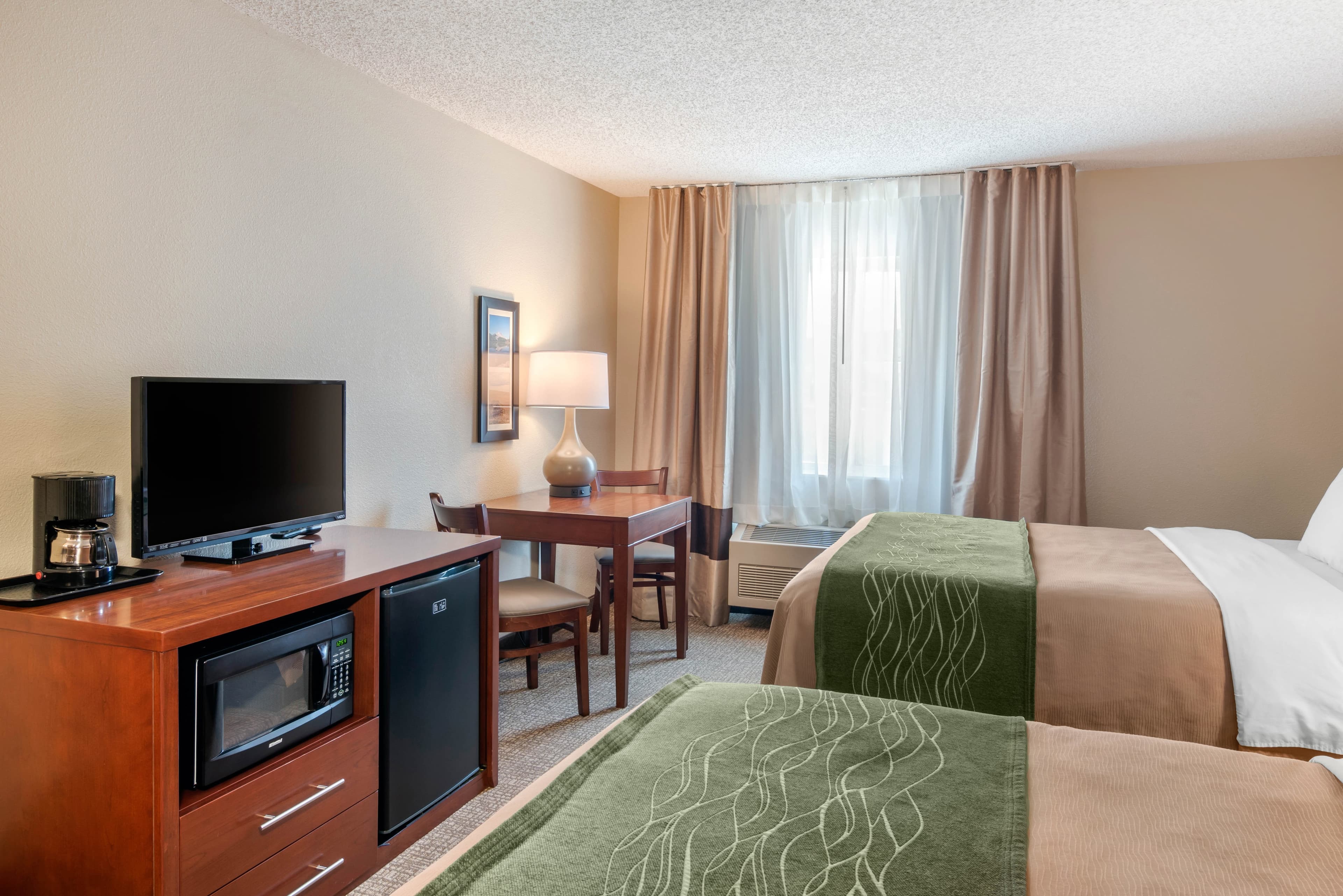 Comfort Inn Medford North — 24