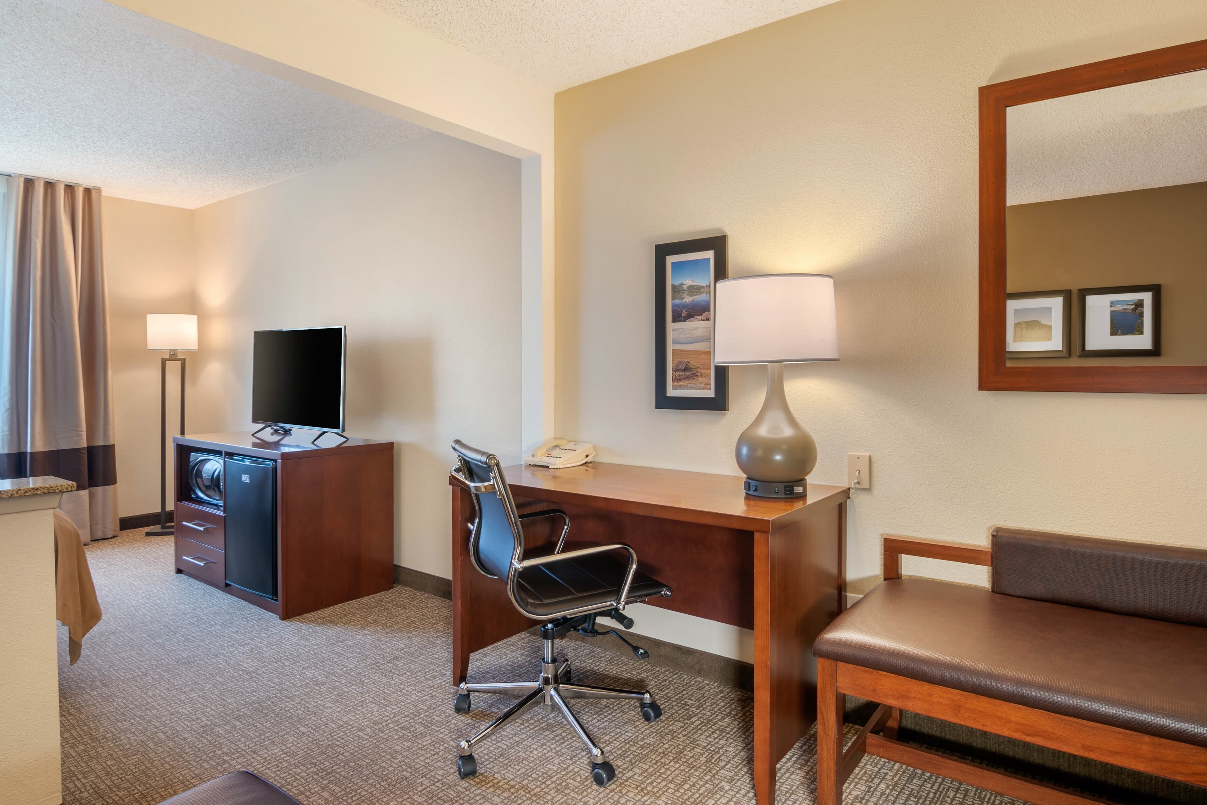Comfort Inn Medford North — 28