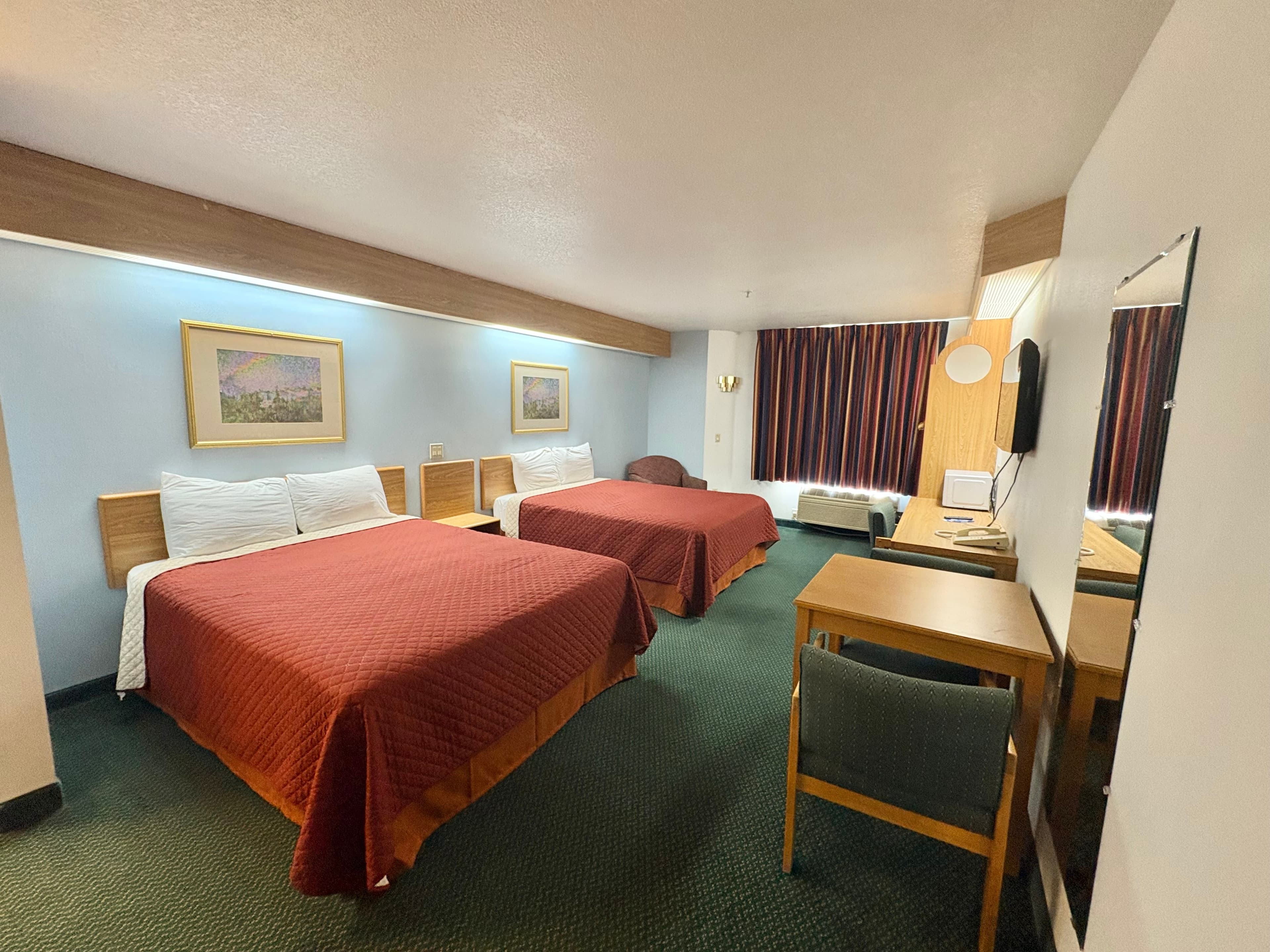 Rodeway Inn Salem Northgate - Image 4