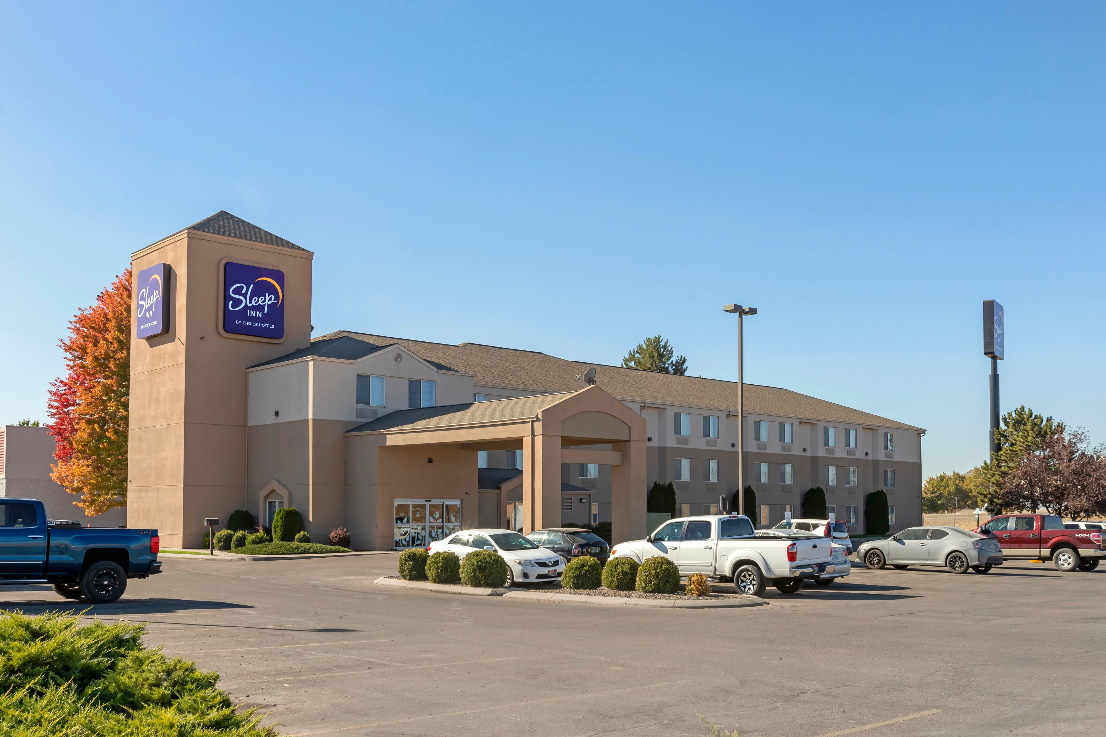 Sleep Inn Ontario - Image 1