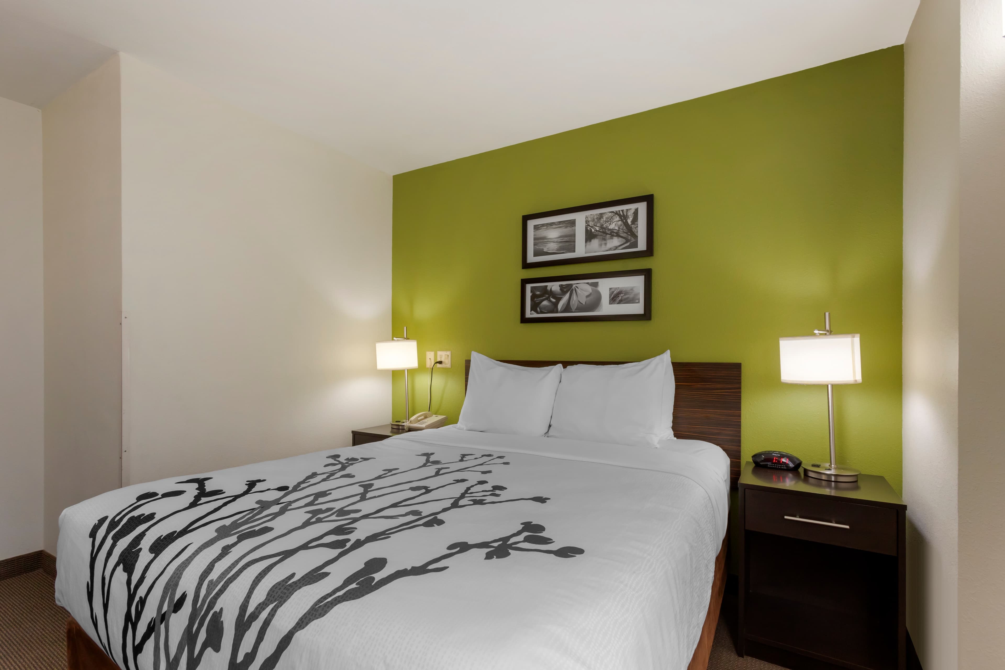 Sleep Inn Ontario — 8