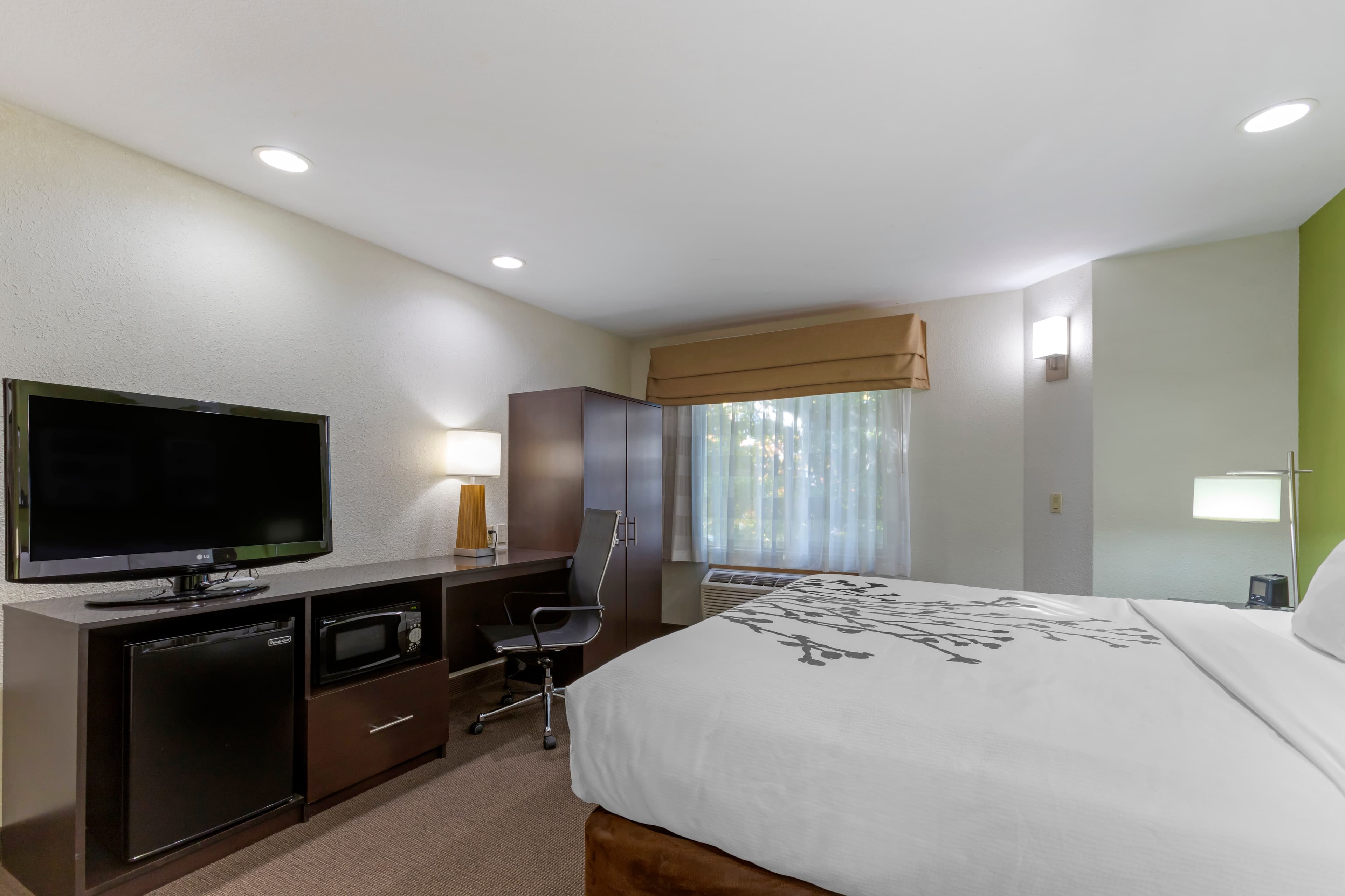 Sleep Inn Ontario — 14
