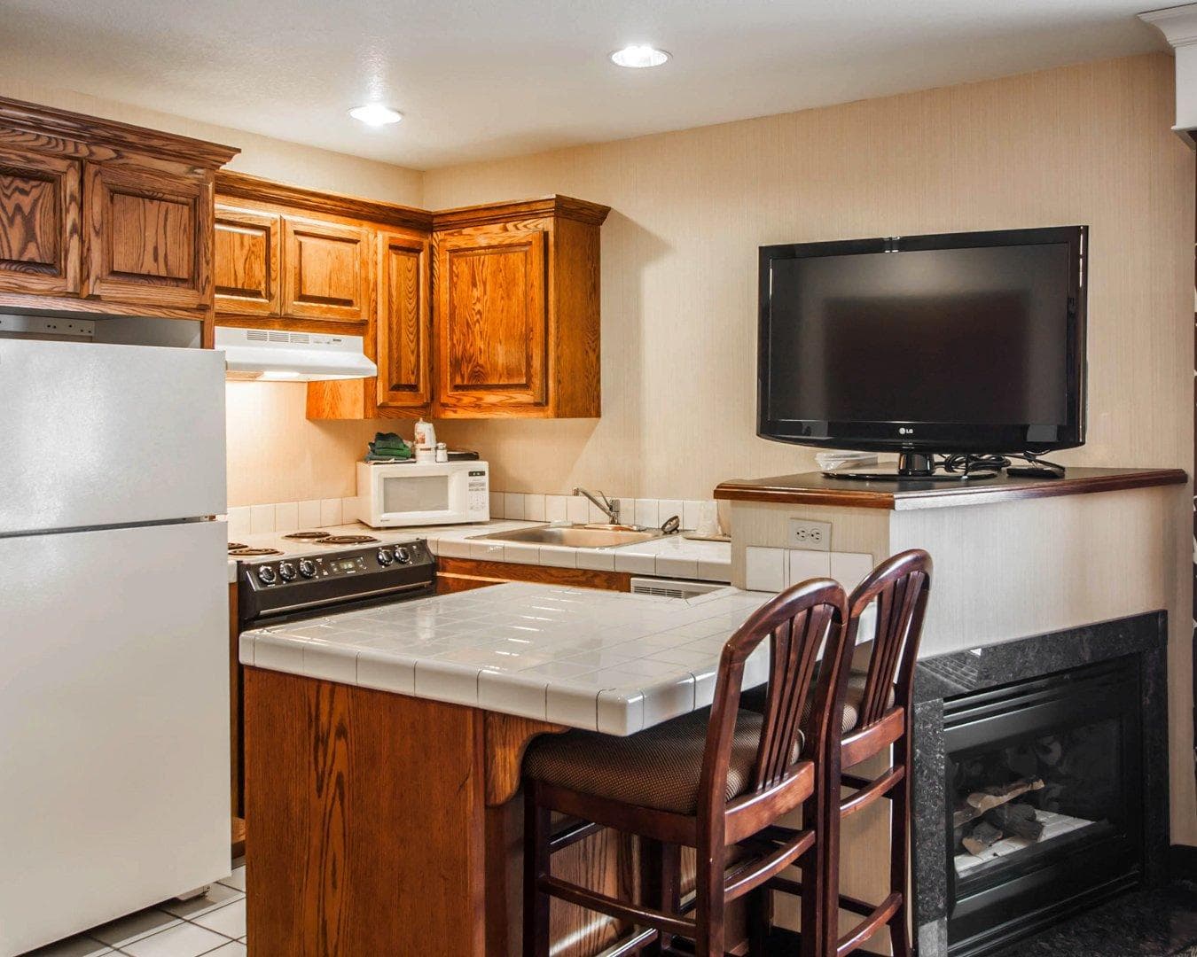 Comfort Suites Corvallis — 19