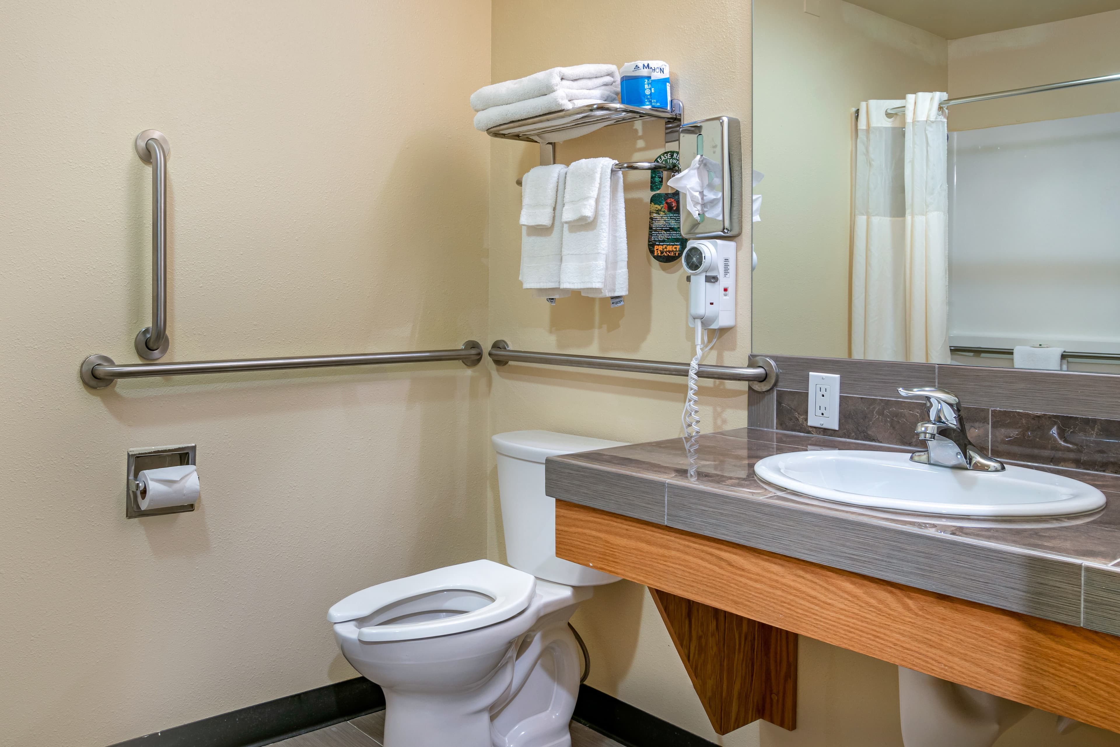 Quality Inn Bend North — 6