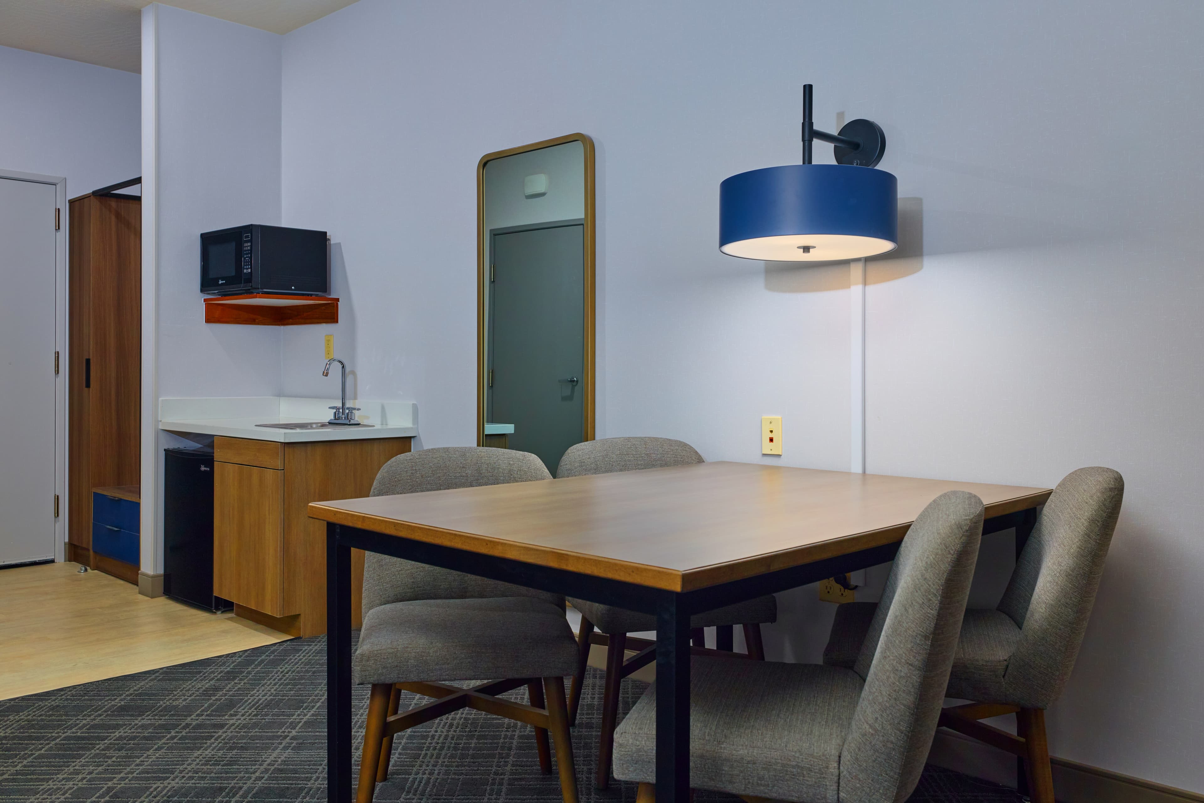 Comfort Suites Springfield RiverBend Medical — 9