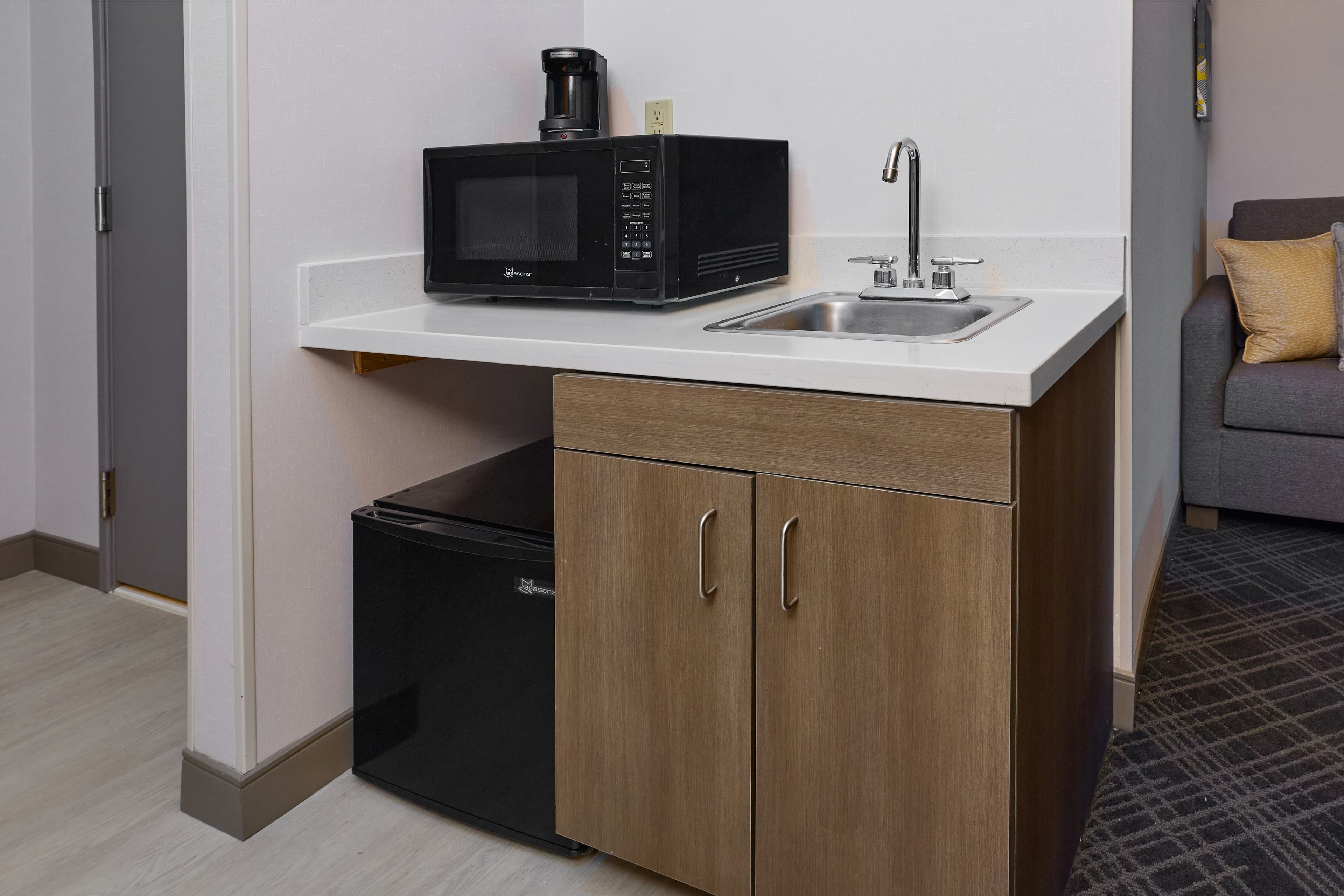 Comfort Suites Springfield RiverBend Medical — 24