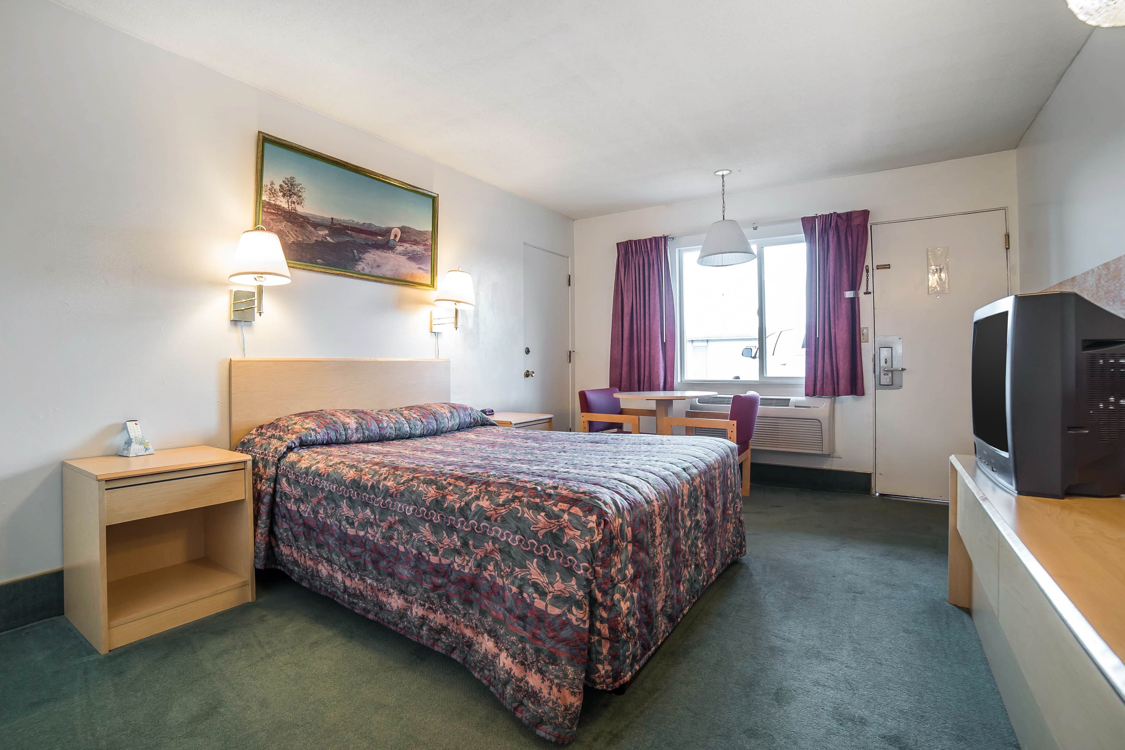 Rodeway Inn Boardman - Hermiston - Image 5