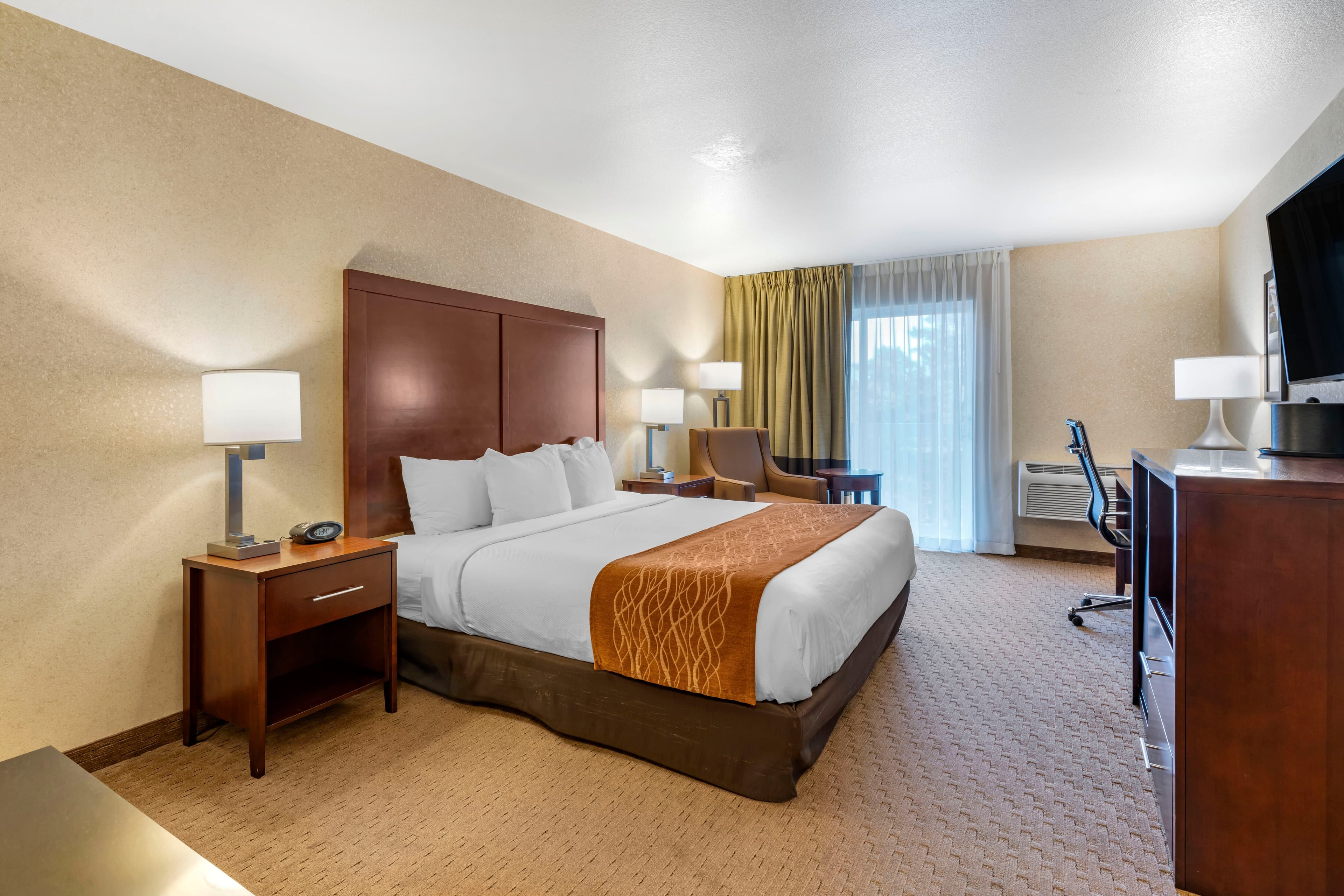Comfort Inn & Suites Lincoln City — 17