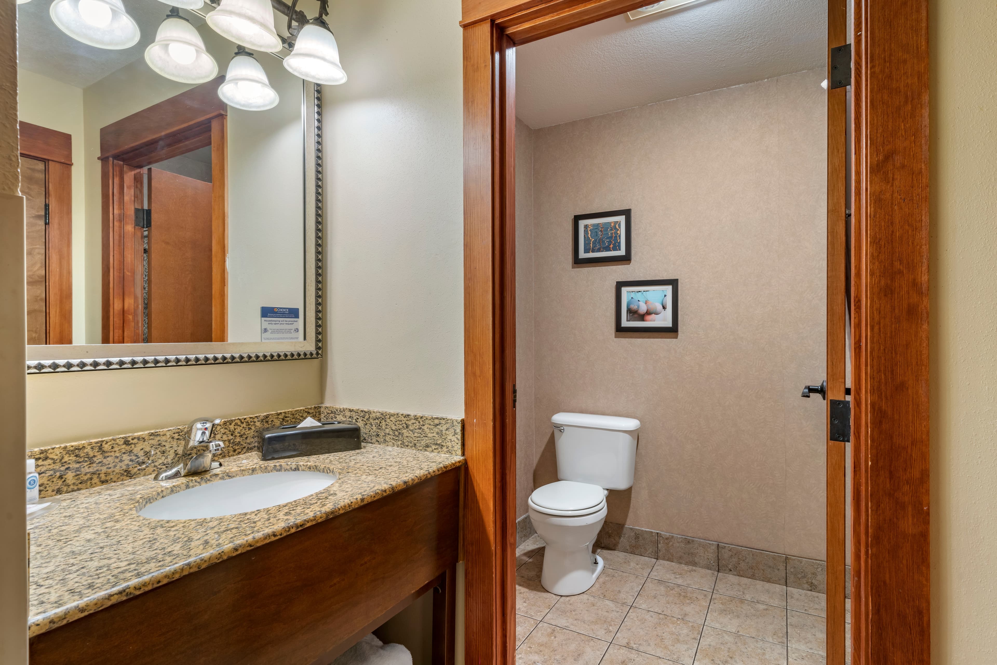 Comfort Inn & Suites Lincoln City — 38