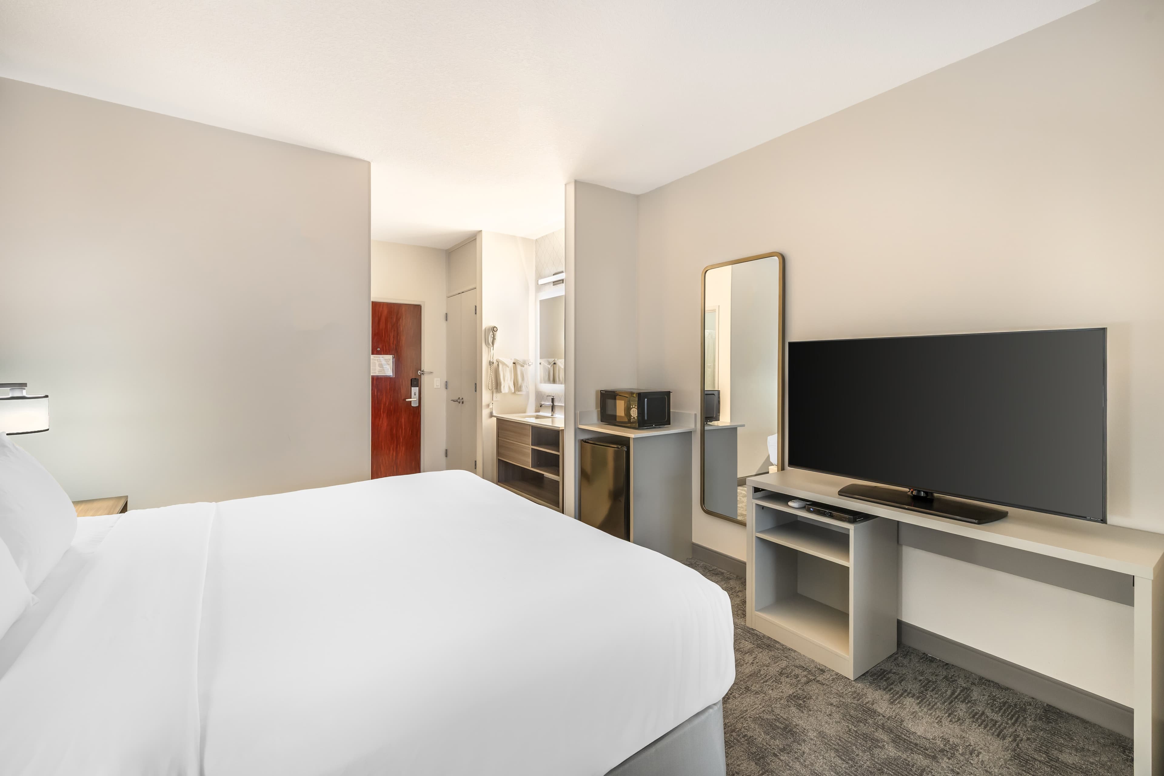 Comfort Suites Redmond Airport — 16