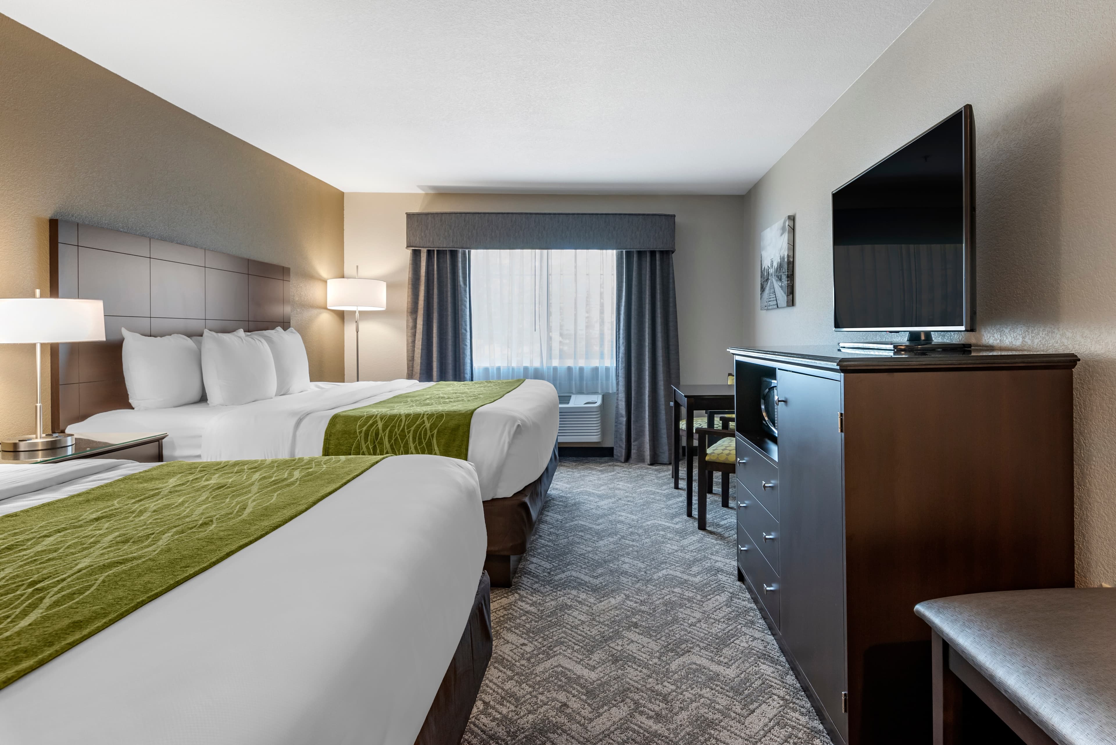 Comfort Inn & Suites Tualatin - Lake Oswego South — 17