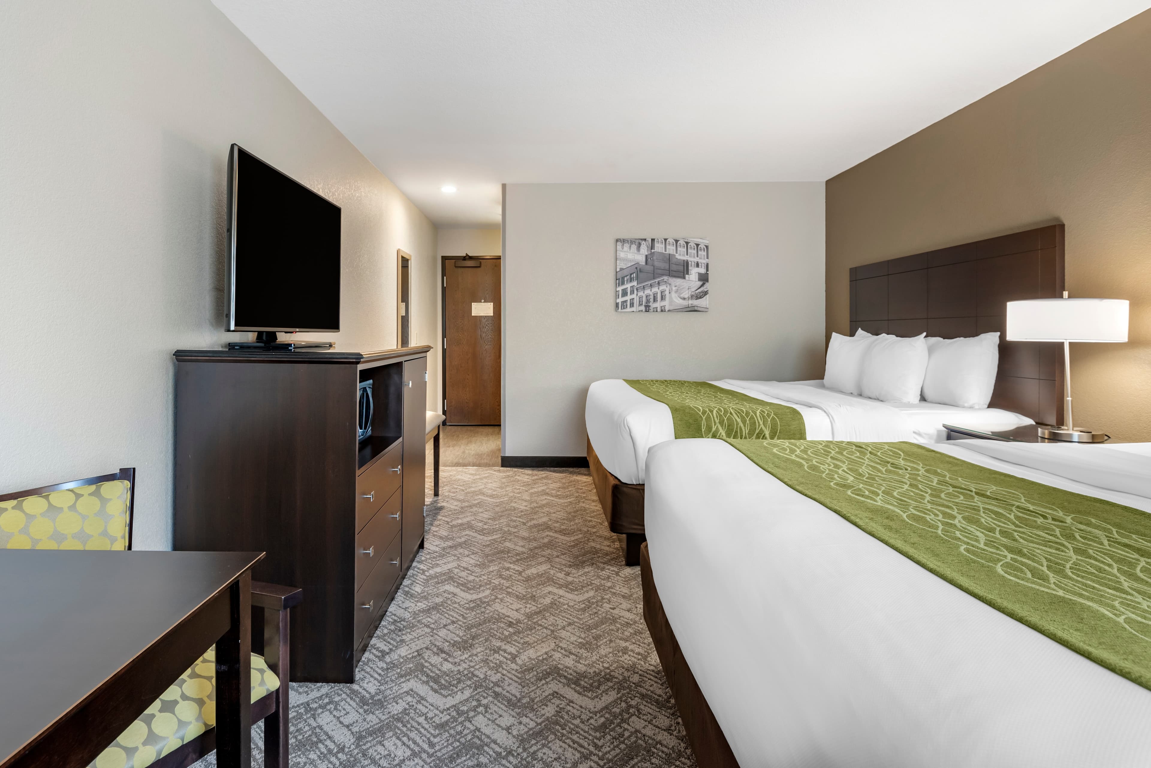 Comfort Inn & Suites Tualatin - Lake Oswego South — 18