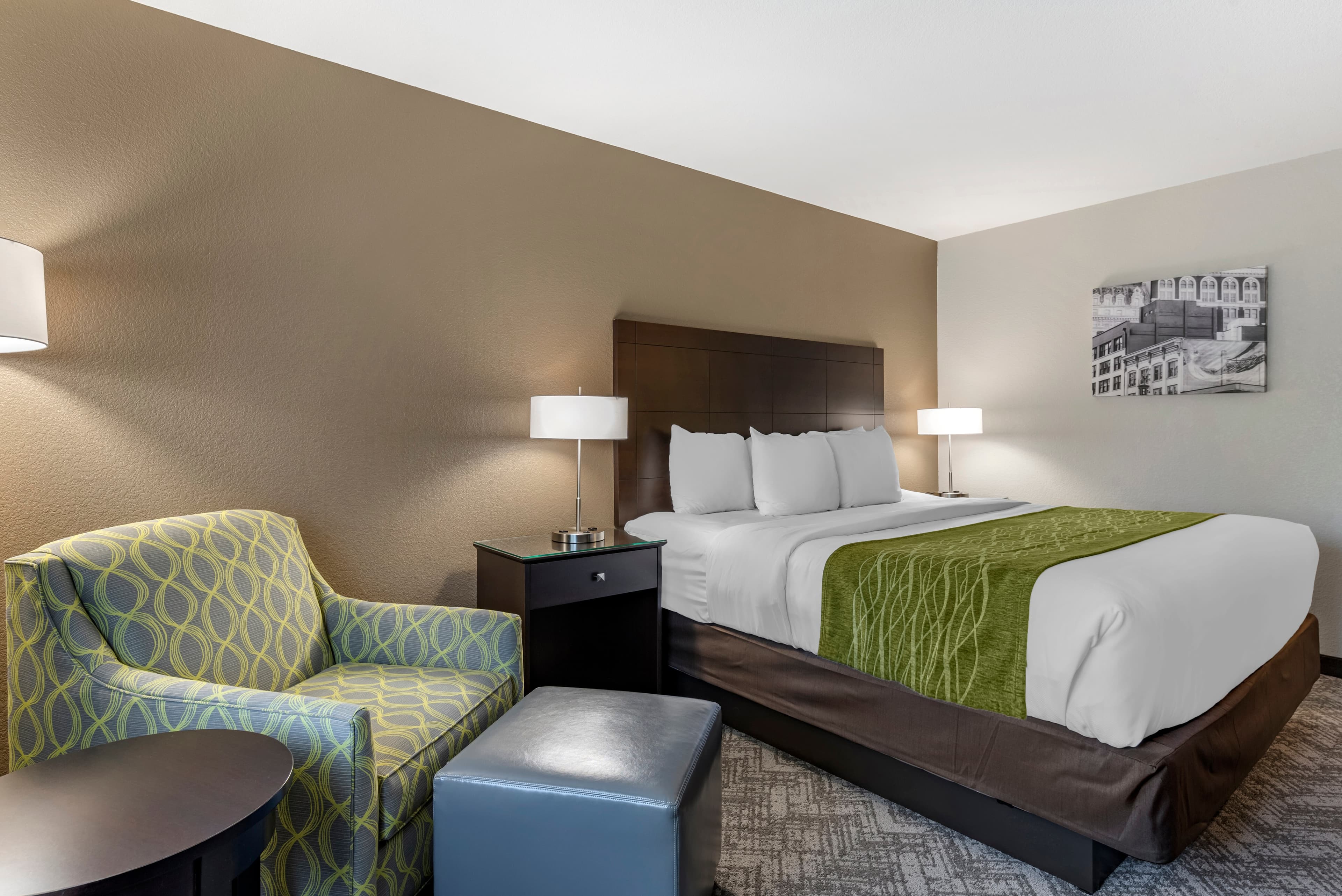 Comfort Inn & Suites Tualatin - Lake Oswego South — 6