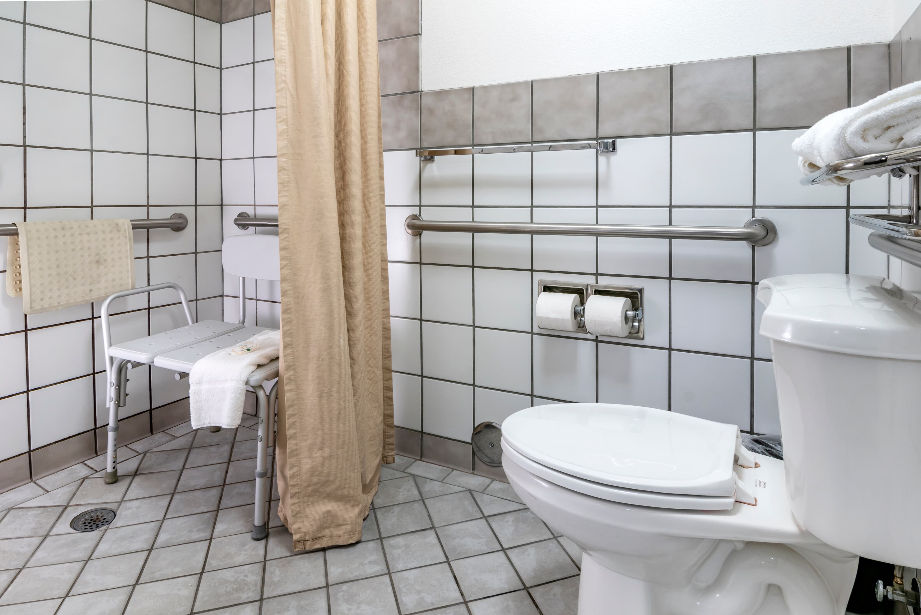 Quality Inn Central Roseburg — 6