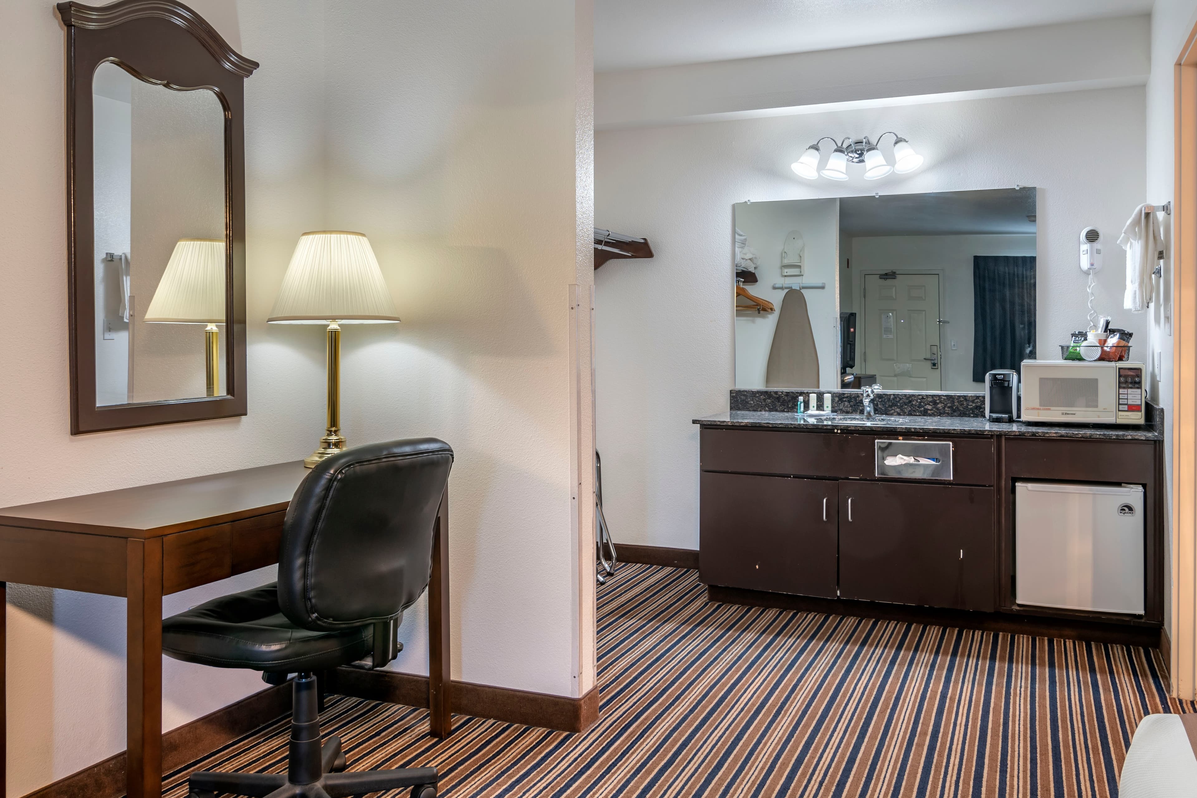 Quality Inn Central Roseburg — 10